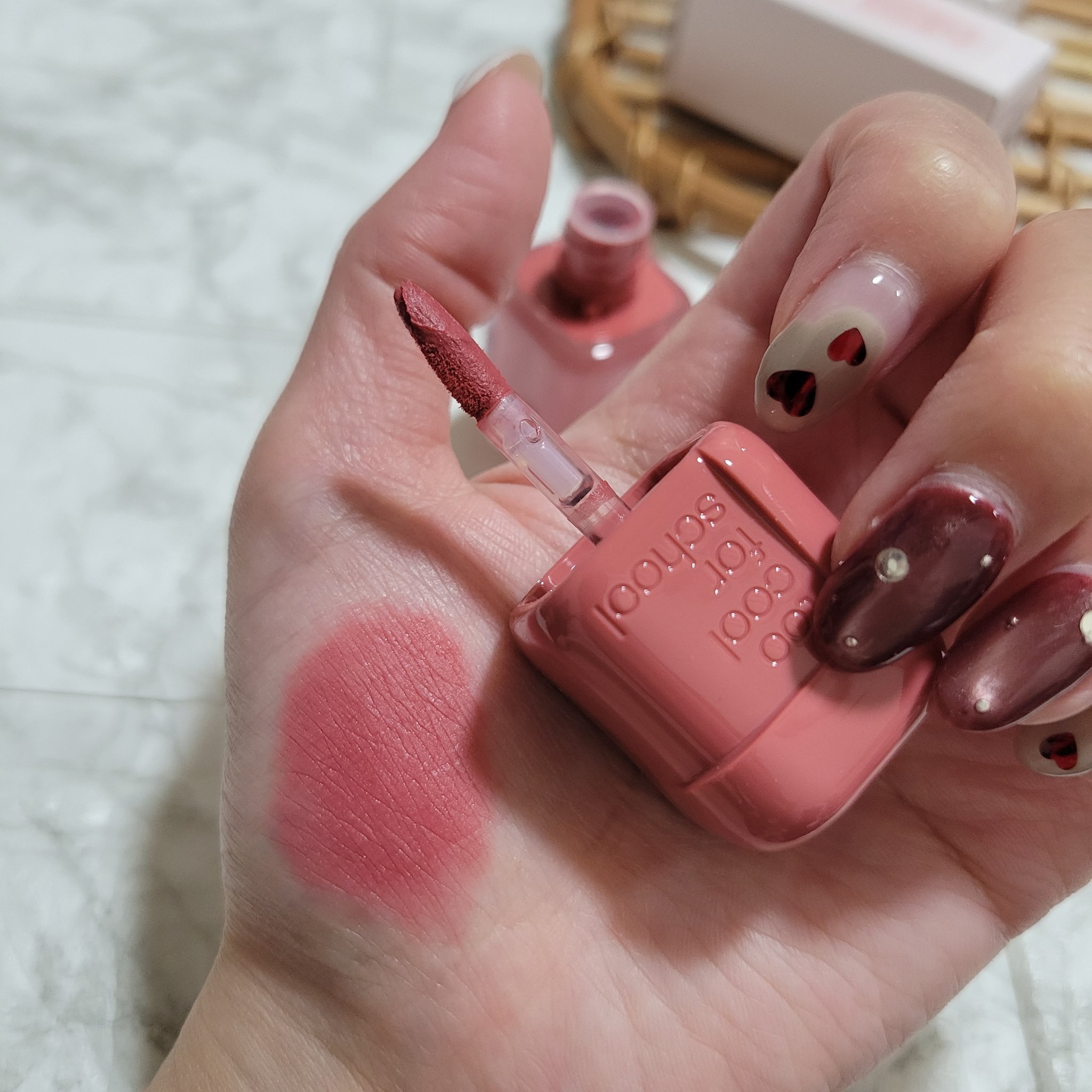 スウェイリップベルベット/too cool for school/リップティントを使ったクチコミ（3枚目）