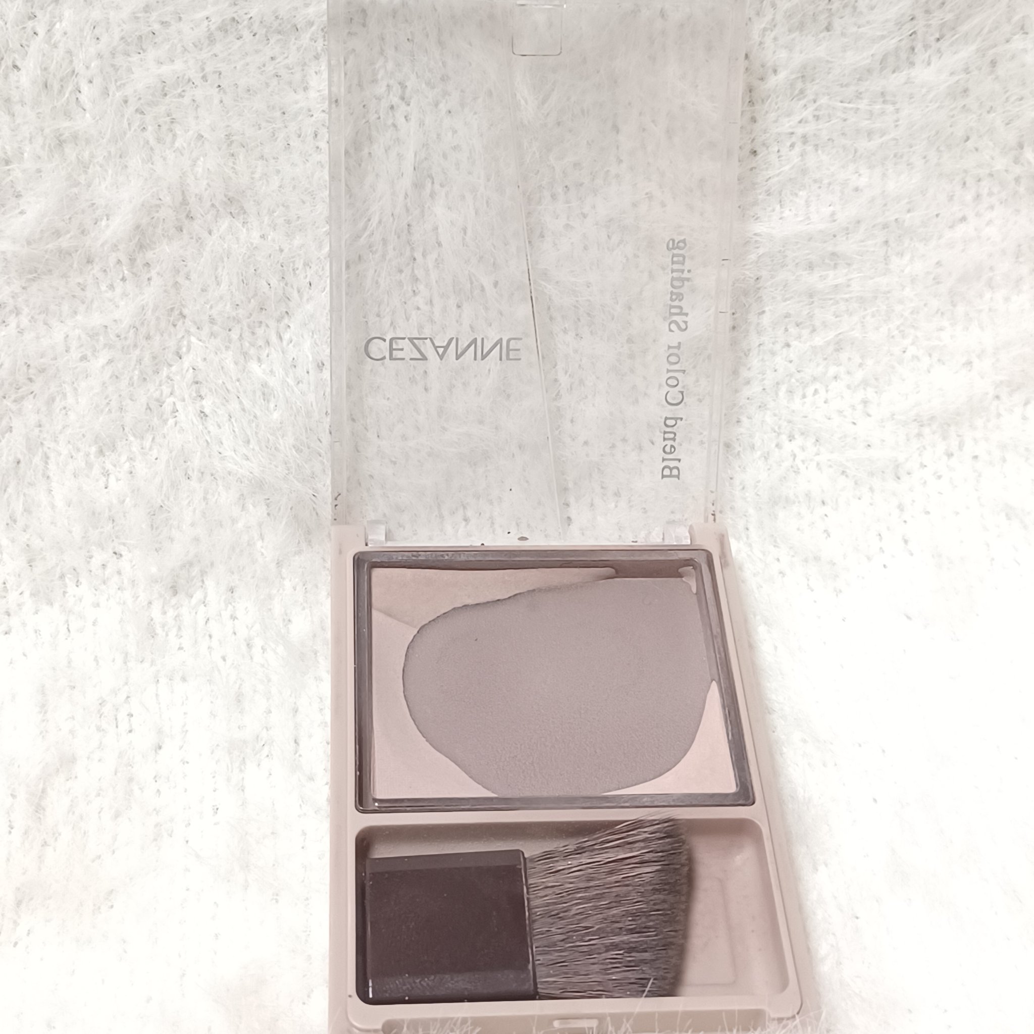 ブレンドカラーシェーディング/CEZANNE/シェーディングを使ったクチコミ（1枚目）