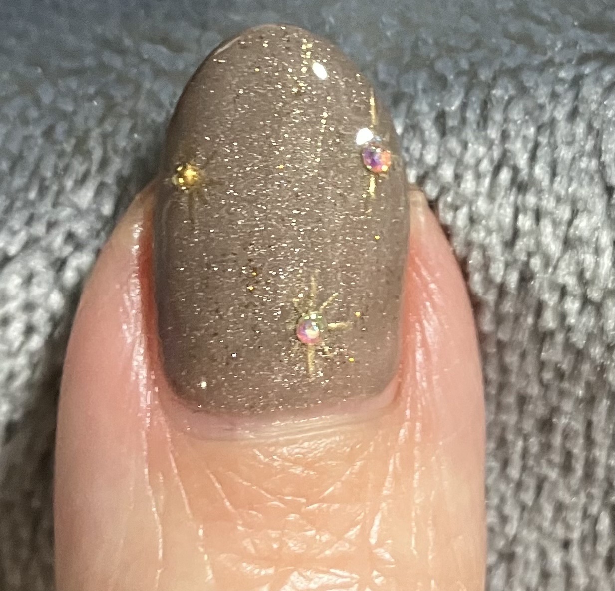 ビューティーチャージ ナイトスペリア/アトリックス/ハンドクリームを使ったクチコミ（2枚目）