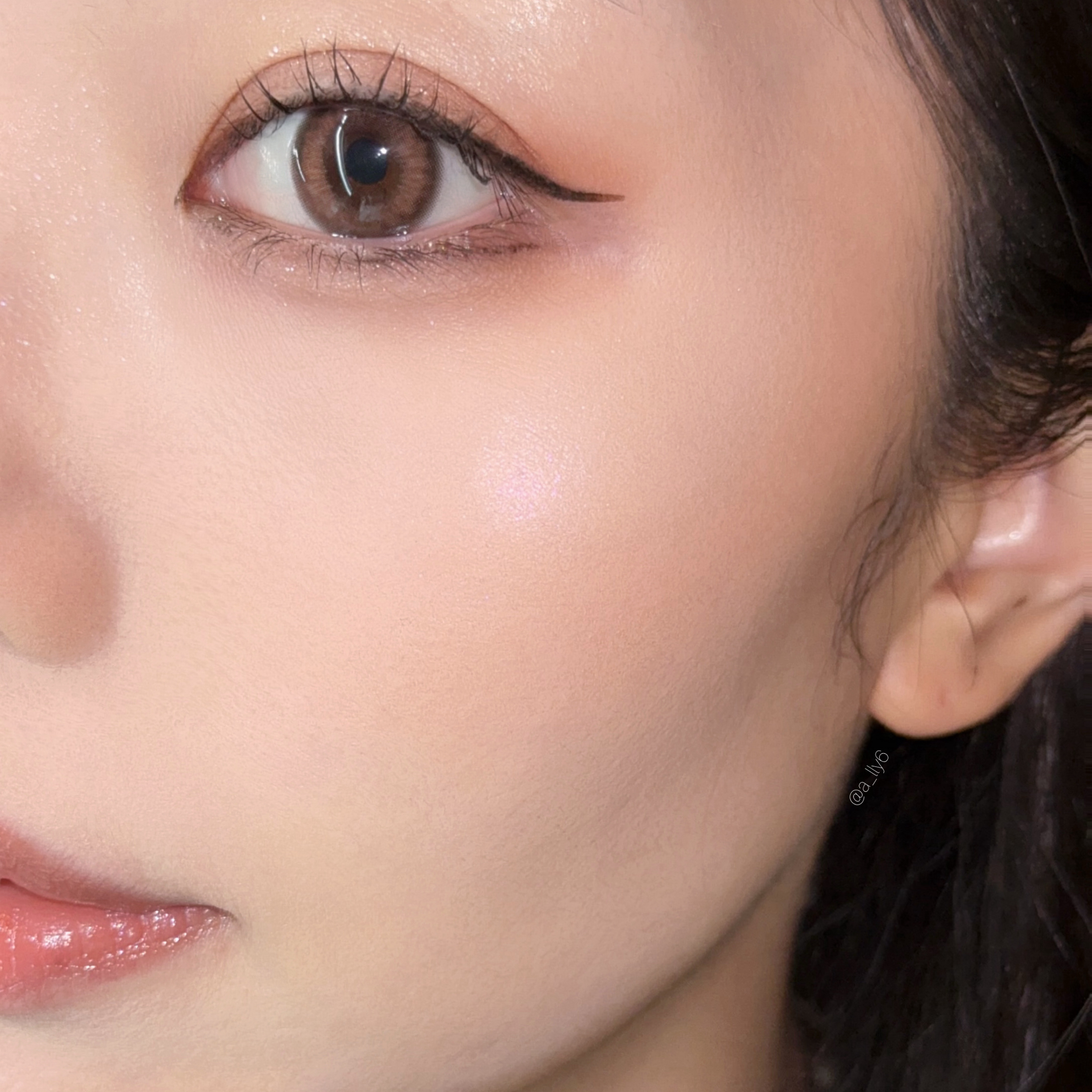 スライドアップドウチーク/ENTROPY/ジェル・クリームチークを使ったクチコミ（2枚目）