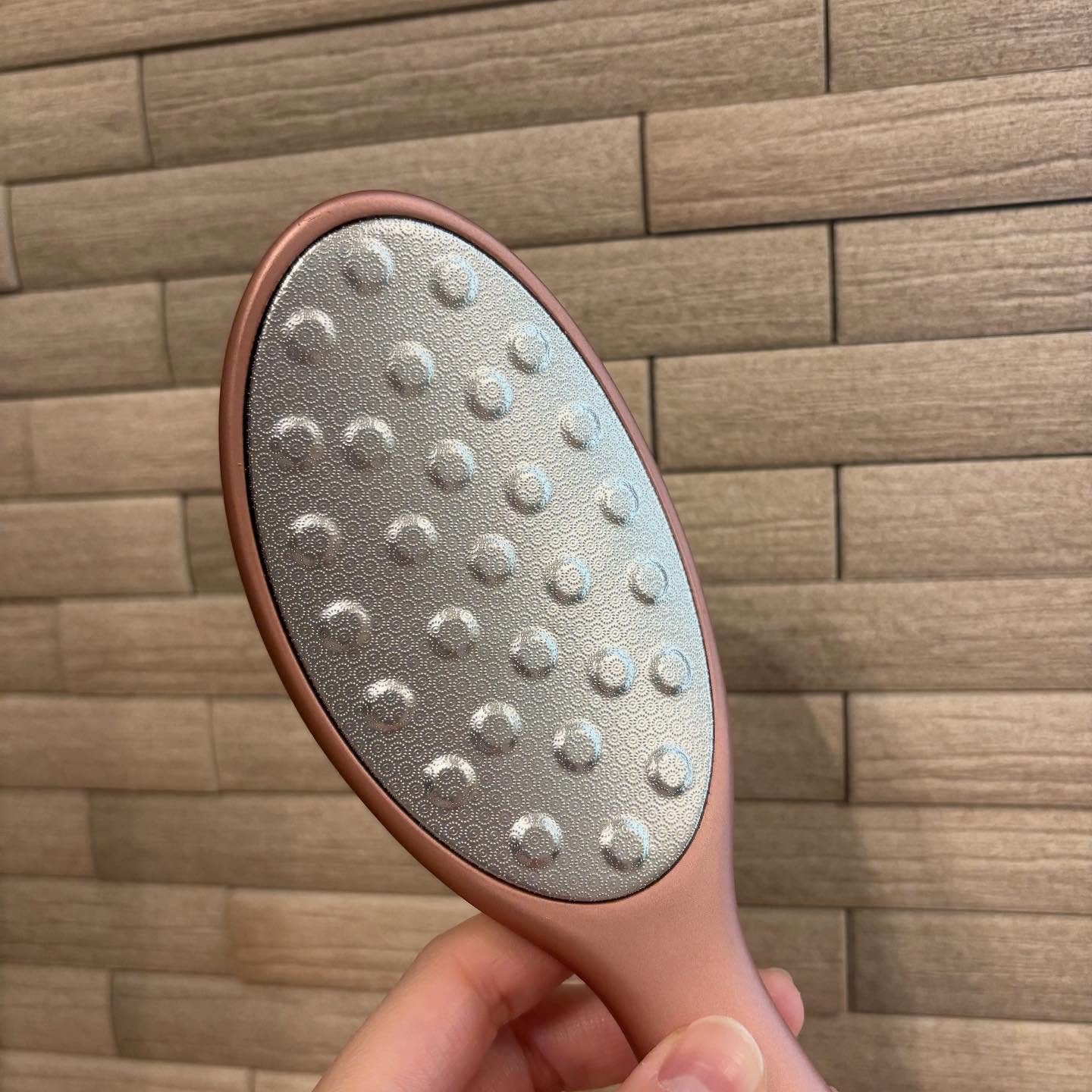 エリィ かかと削り ドッティ/ジュエル・コスメティックス/レッグ・フットケアを使ったクチコミ（3枚目）