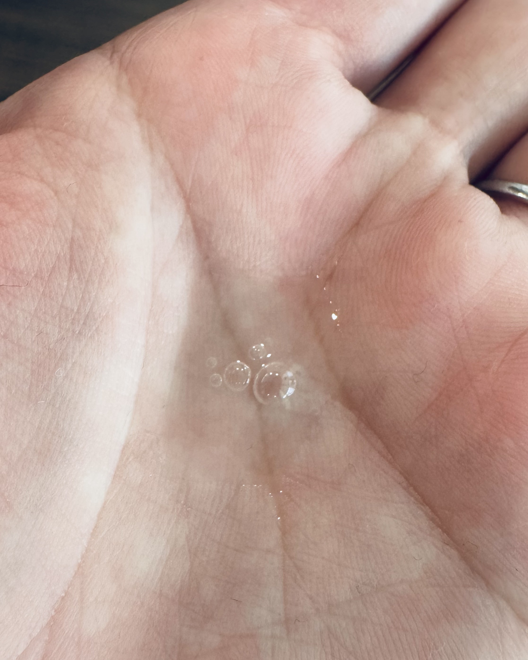 リスブラン モイスト エッセンス/リスブラン/美容液を使ったクチコミ（3枚目）