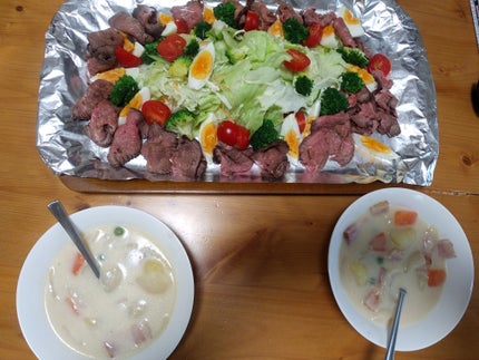 Miu♡ on LIPS 「クリスマスの日の🎄お昼ご飯と夜ご飯晩ごはんはチーズフォンデュ🧀..」(1枚目)