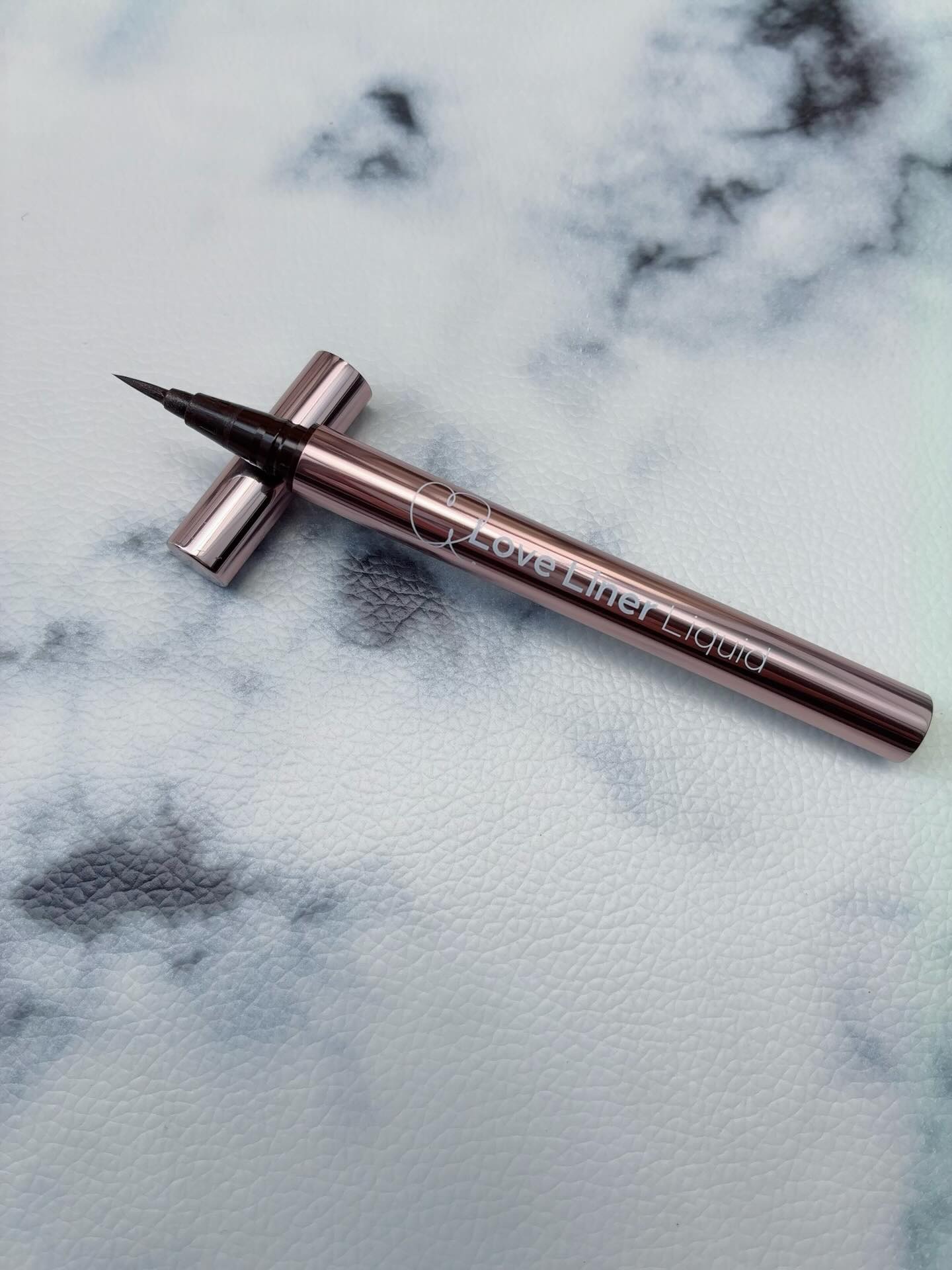 リキッドアイライナーR5/ラブ・ライナー/リキッドアイライナーを使ったクチコミ（2枚目）