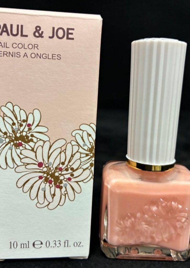 ネイルカラー/PAUL & JOE BEAUTE/マニキュアを使ったクチコミ(1枚目)