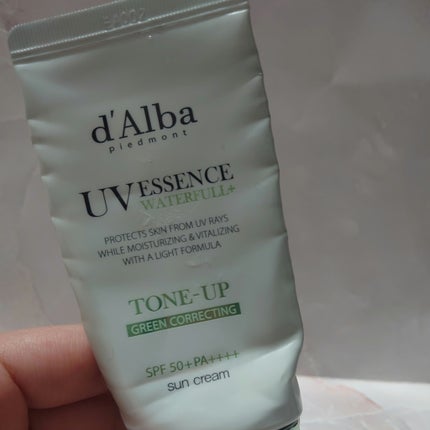 クリーンティーツリーリポソームトーンアップサンクリーム(グリーン)/ダルバ/日焼け止めクリームを使ったクチコミ(1枚目)