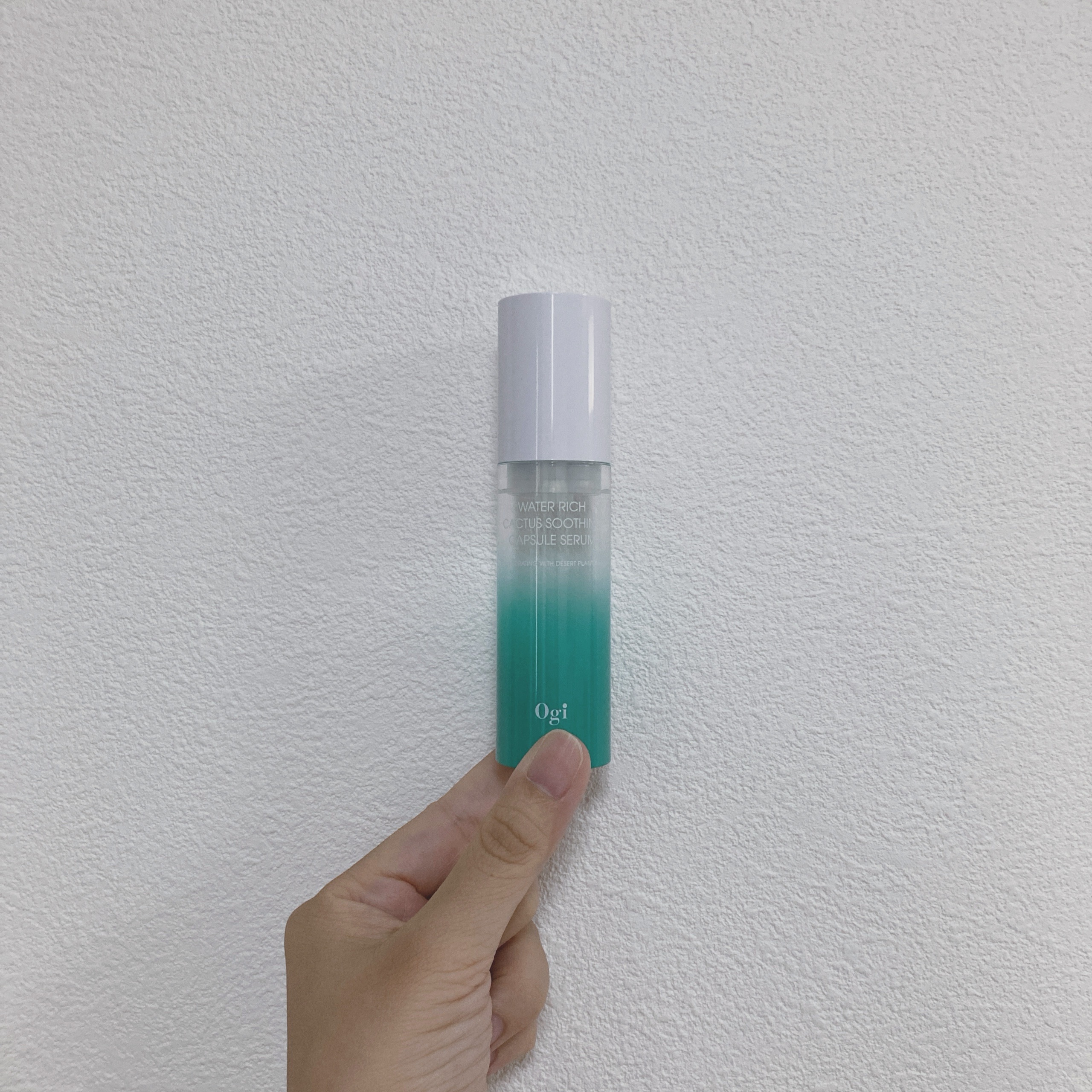 「ウォーターリッチ ピュア セラム」

☘️リピート→×
☘️使用感は良いけど、何の変化も感じませんでした。

#使い切りスキンケア 
#ウォーターリッチピュアセラム