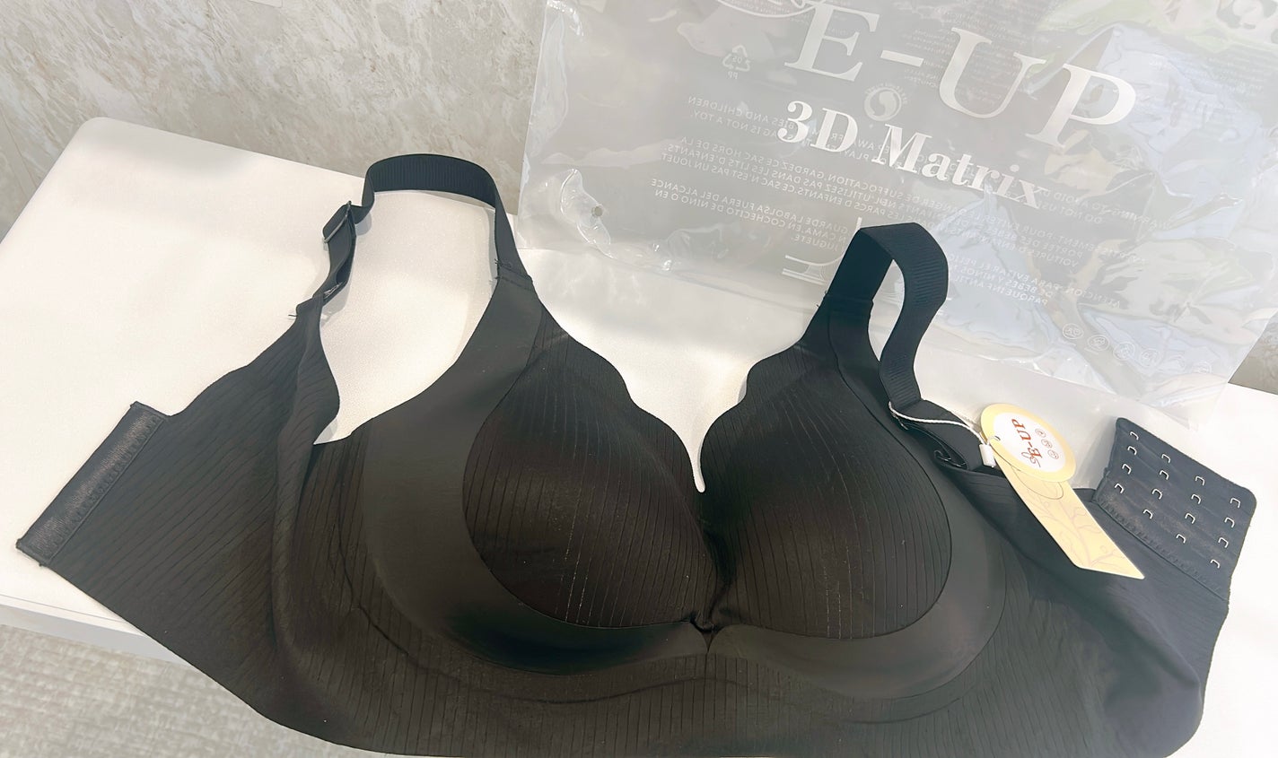 フォロバ100 mappi on LIPS 「..今回、ノーリミットナイトブラを試してみました!ワイヤーがな..」(2枚目)