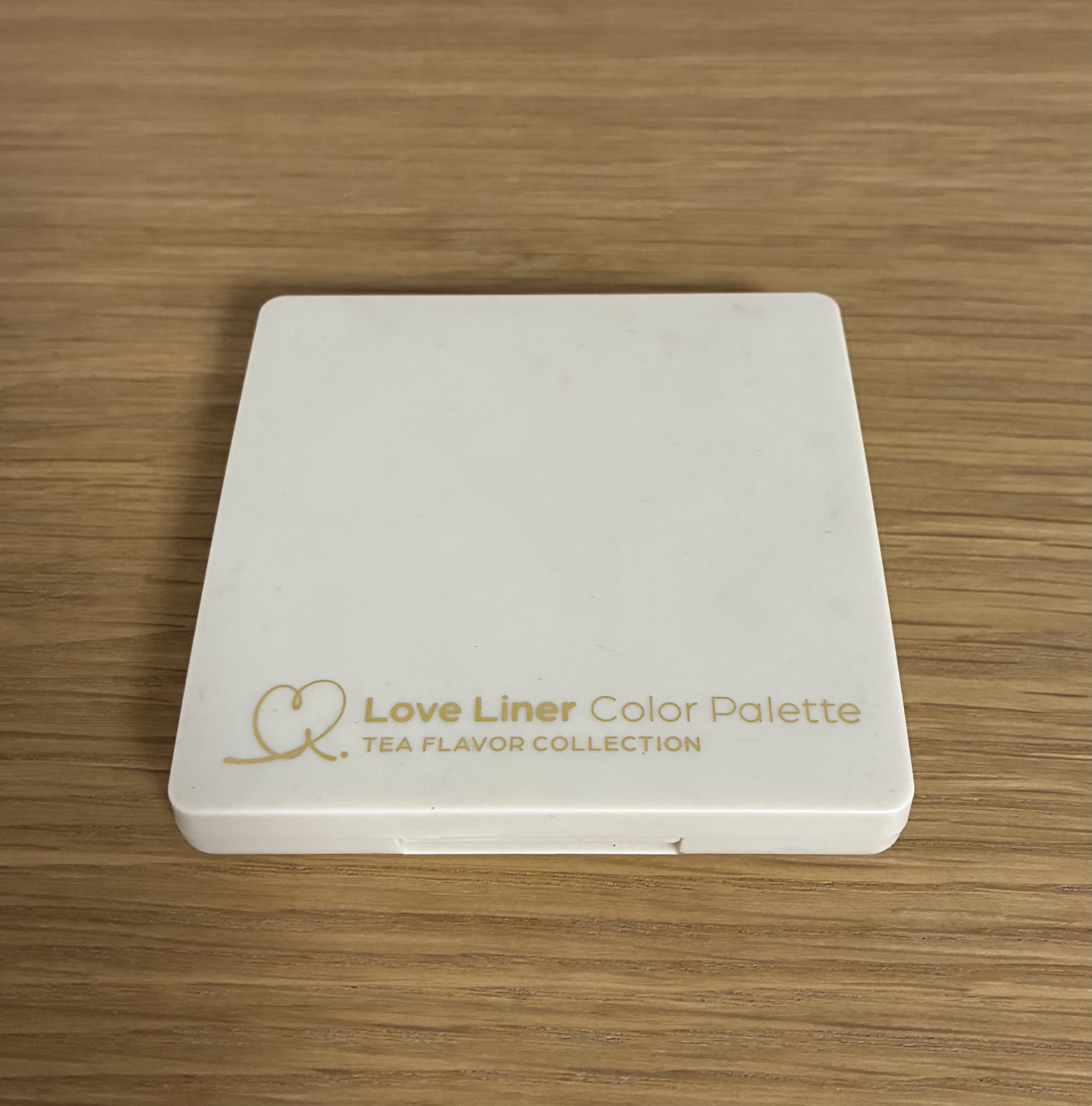 アイカラーパレット ティーフレーバーコレクション /ラブ・ライナー/アイシャドウパレットを使ったクチコミ（1枚目）