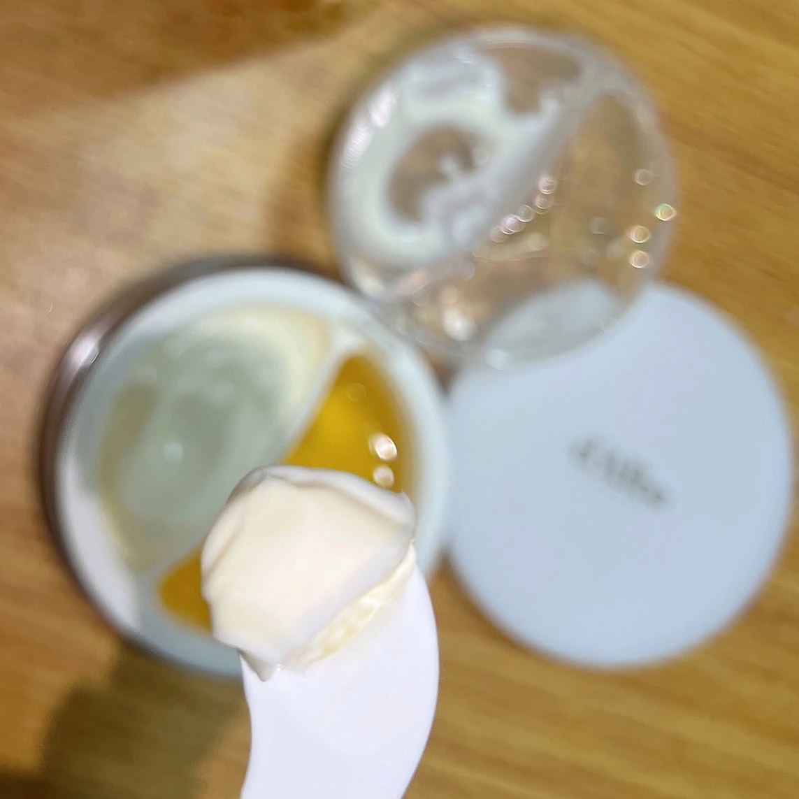 ホワイトトリュフダブルセラムアンドクリーム/ダルバ/フェイスクリームを使ったクチコミ（3枚目）