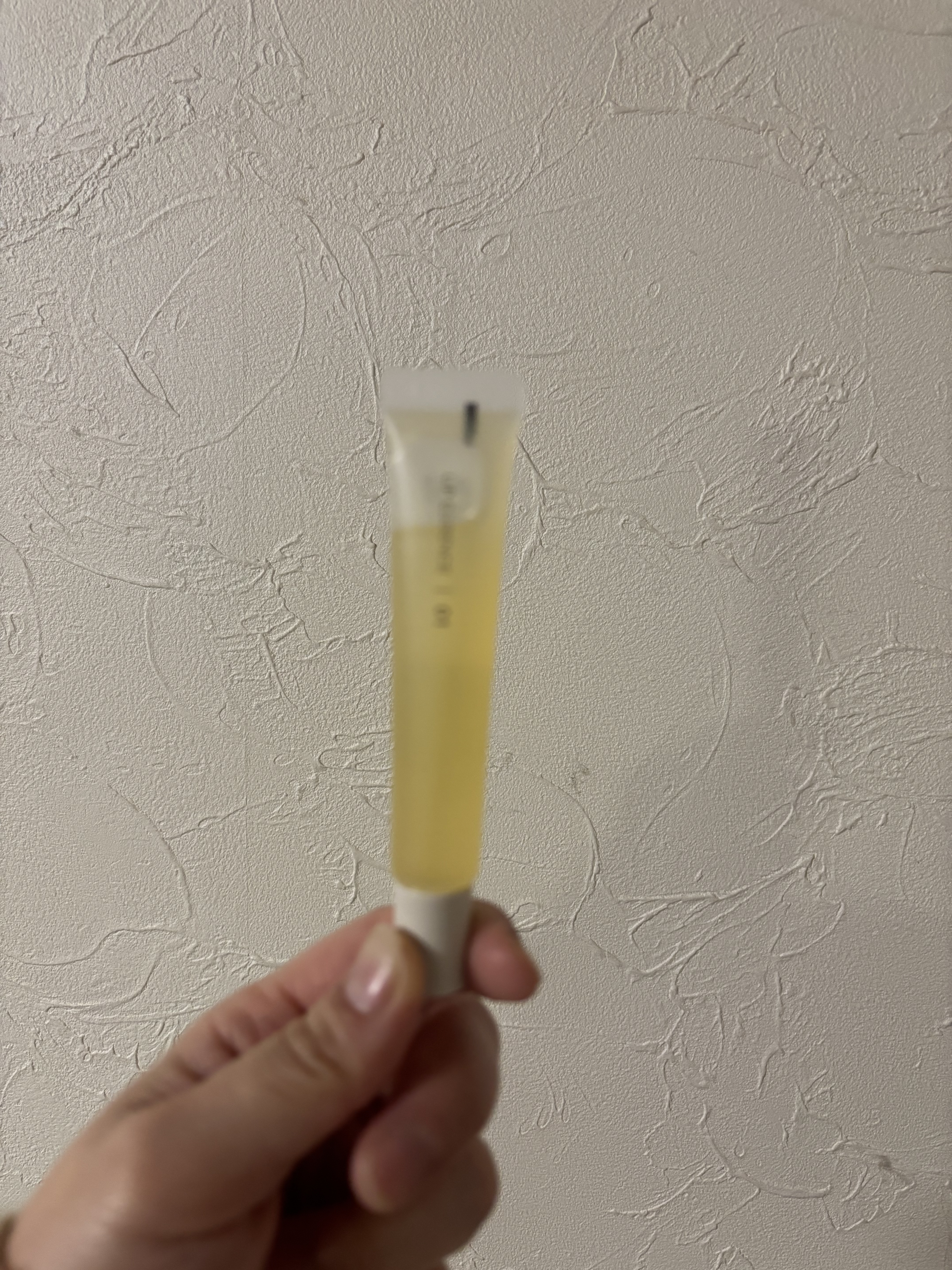 リップエッセンス/無印良品/リップ美容液を使ったクチコミ（3枚目）