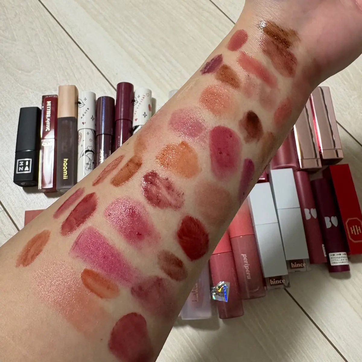 ペリペラ インク ムード グロイ ティント/PERIPERA/リップティントを使ったクチコミ（2枚目）