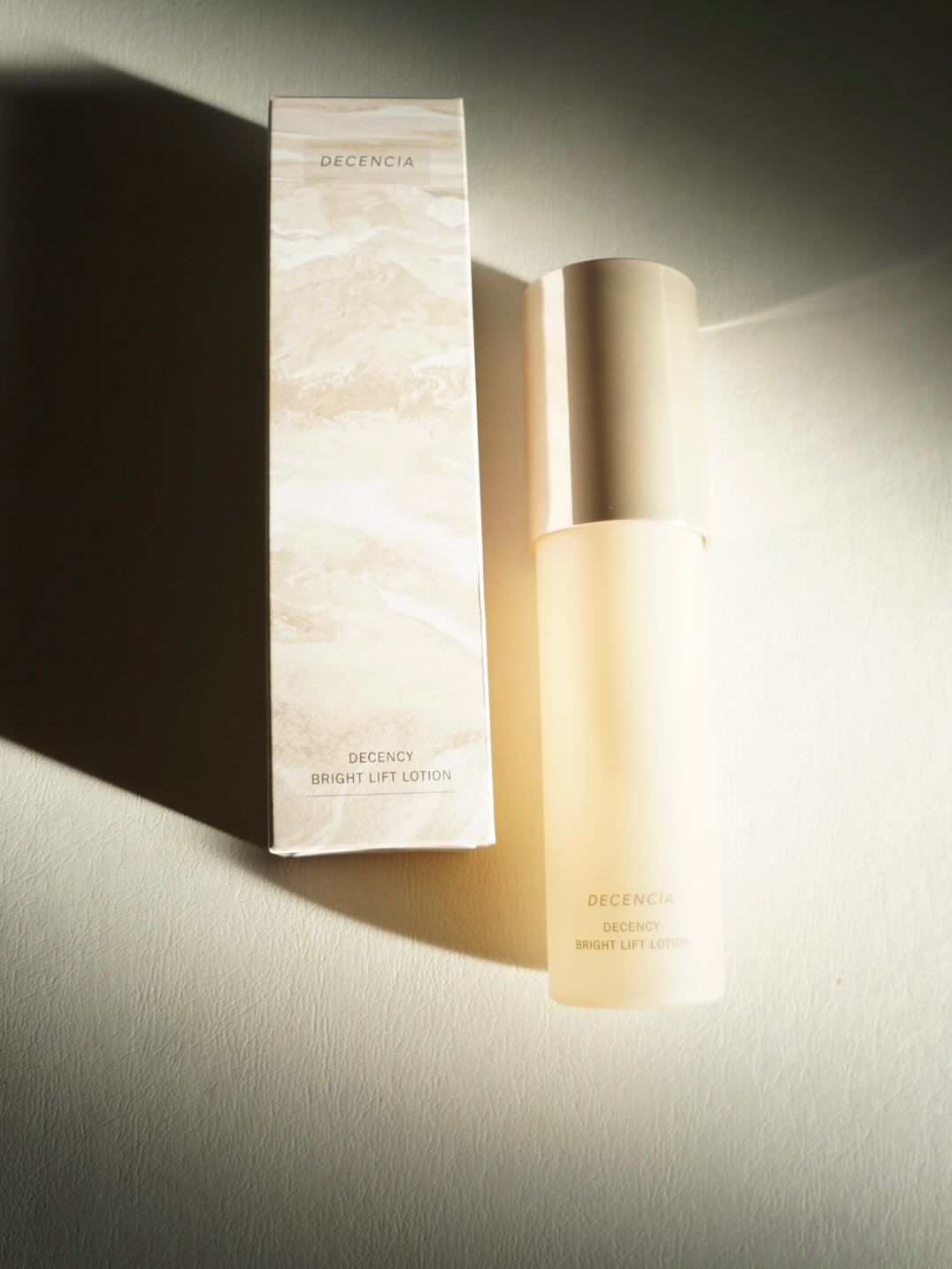 ディセンシア ディセンシー ブライトリフト クリーム/DECENCIA/フェイスクリームを使ったクチコミ（2枚目）