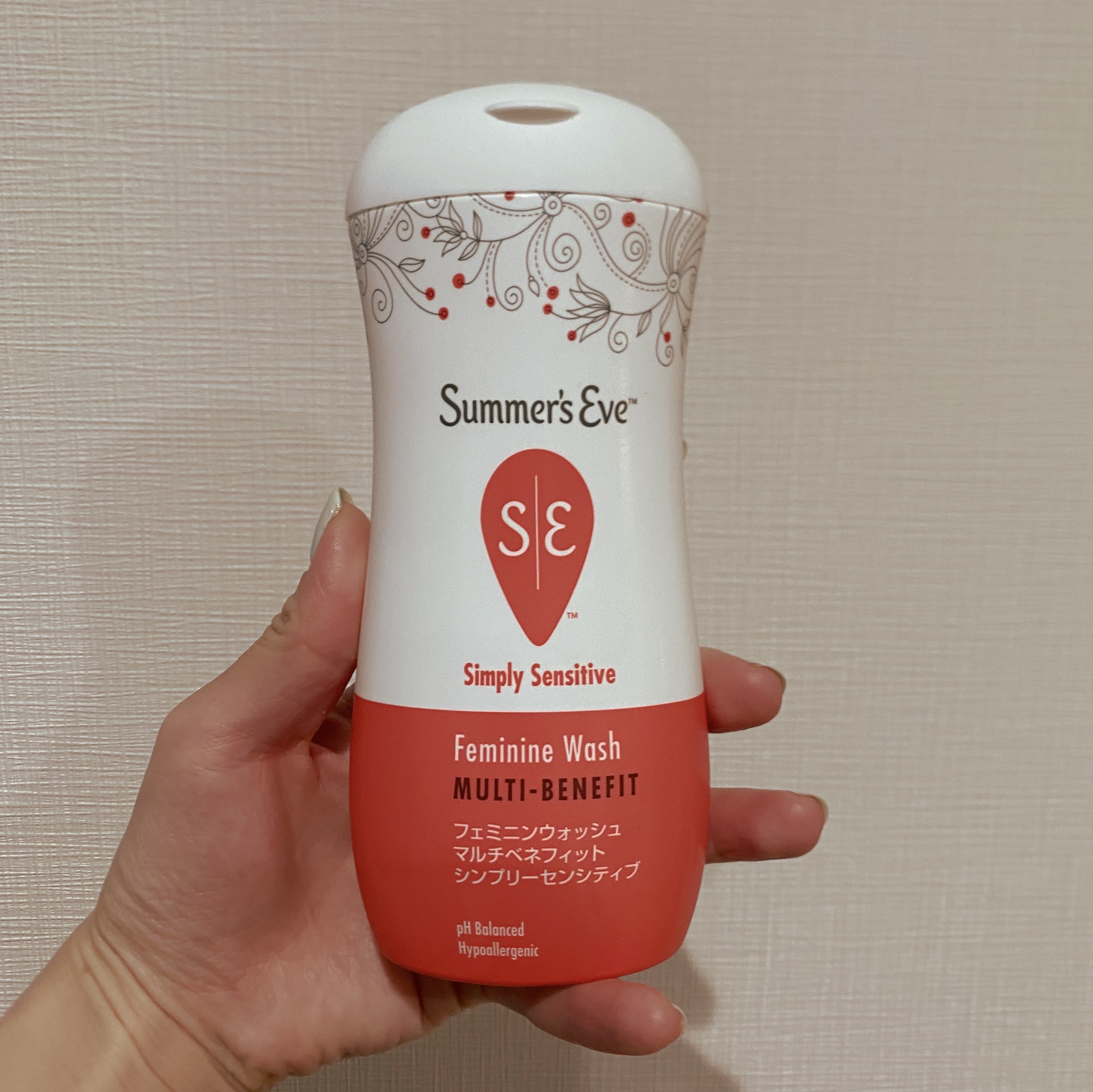 フェミニンウォッシュ マルチベネフィット シンプリーセンシティブ/Summer's Eve(サマーズイブ)/デリケートゾーンケアを使ったクチコミ（1枚目）