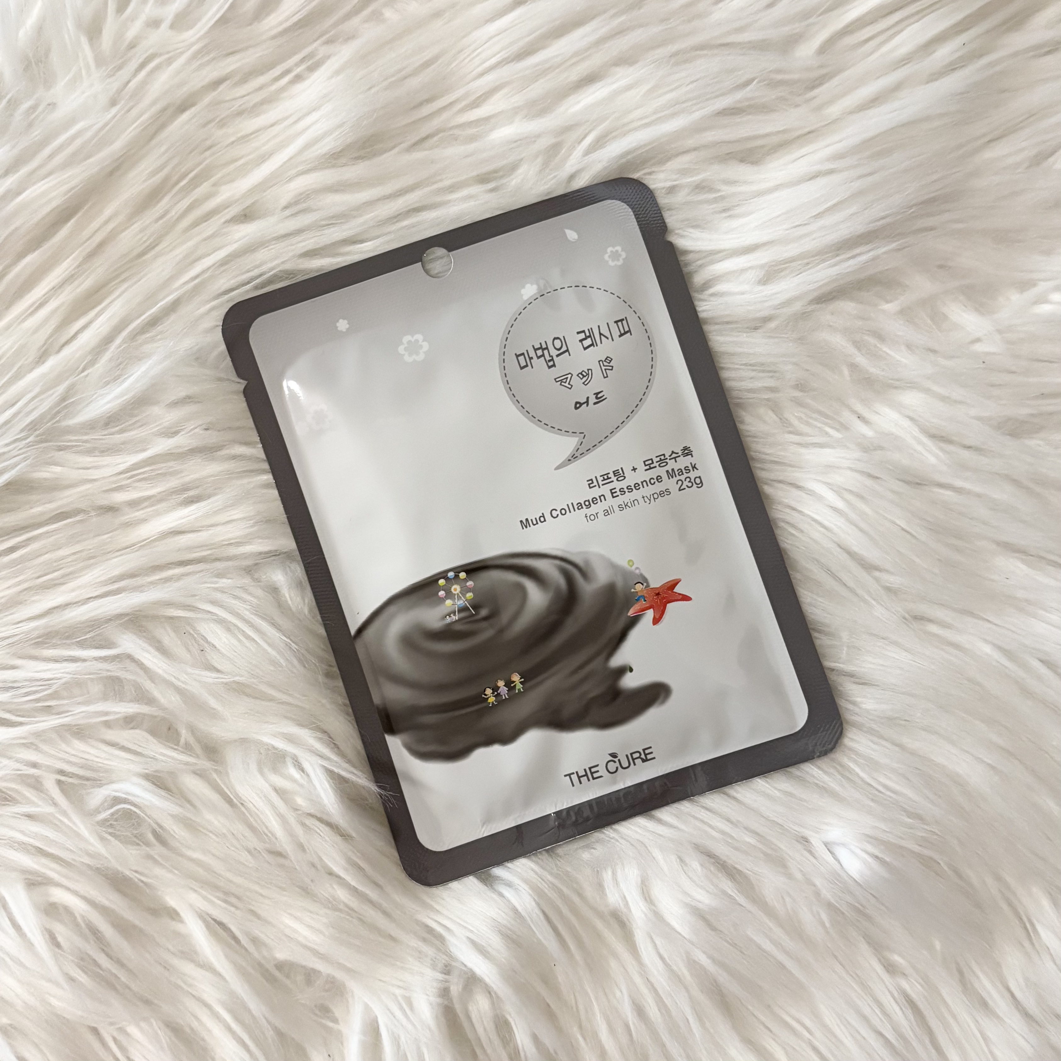 THE CURE(ザキュア) マッドコラーゲンエッセンスマスクのクチコミ「🖤 THE CURE：マッドコラーゲンエッセンスマスク

Point
☑︎マッドコラーゲン入り.....」（1枚目）