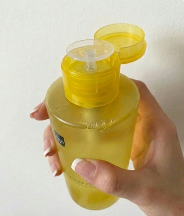 超高圧VC誘導体 クレンジングウォーター/matsukiyo/クレンジングウォーターを使ったクチコミ（2枚目）