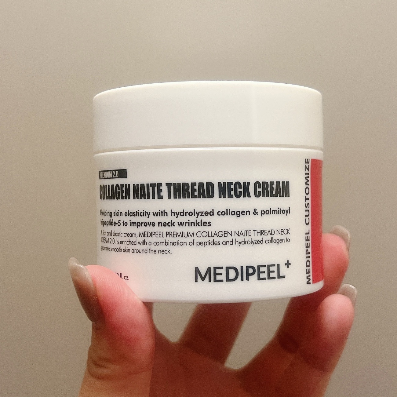 プレミアムナイテ スレッドネッククリーム/MEDIPEEL/ネック・デコルテケアを使ったクチコミ（1枚目）