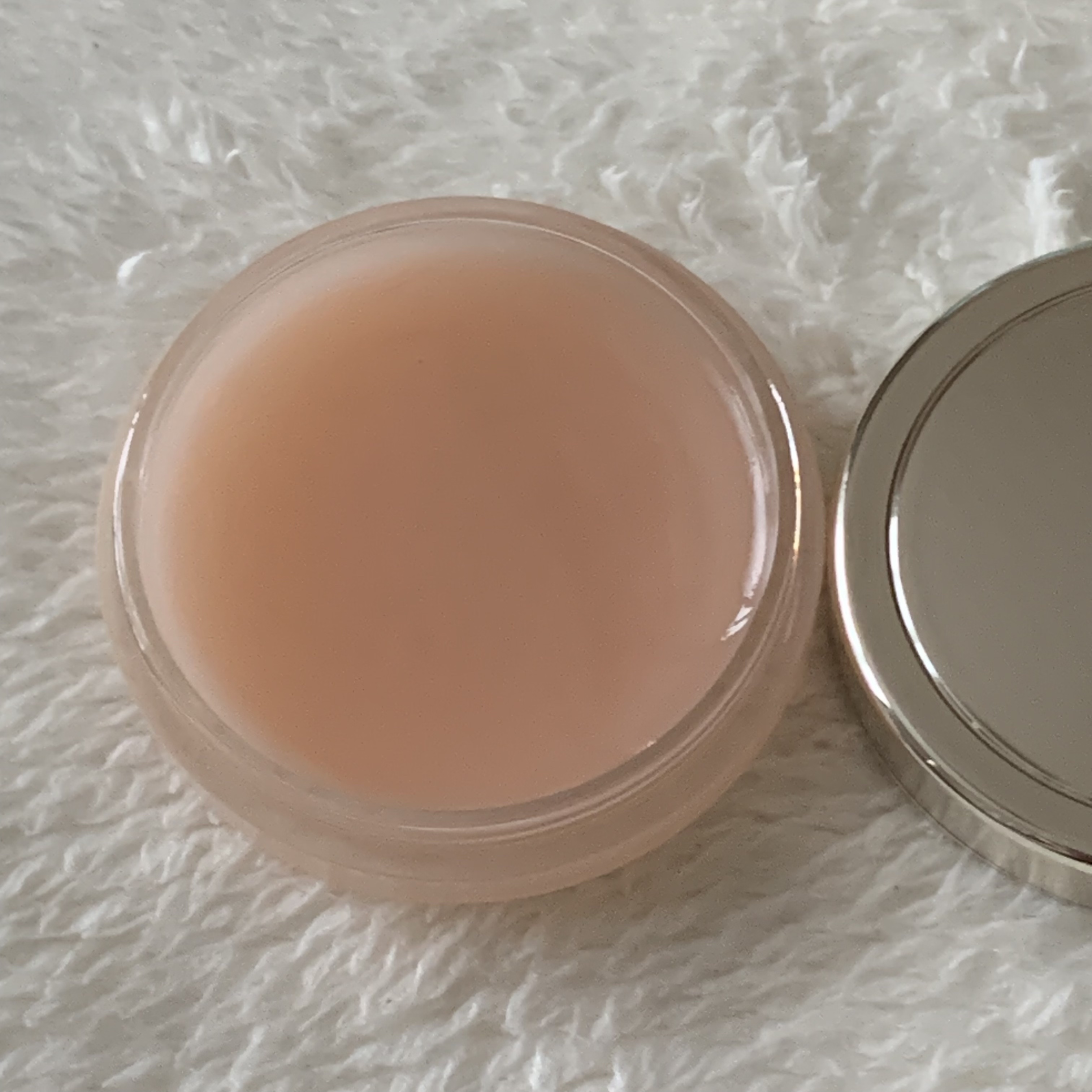 モイストリップバーム/XOUL/リップバームを使ったクチコミ（2枚目）