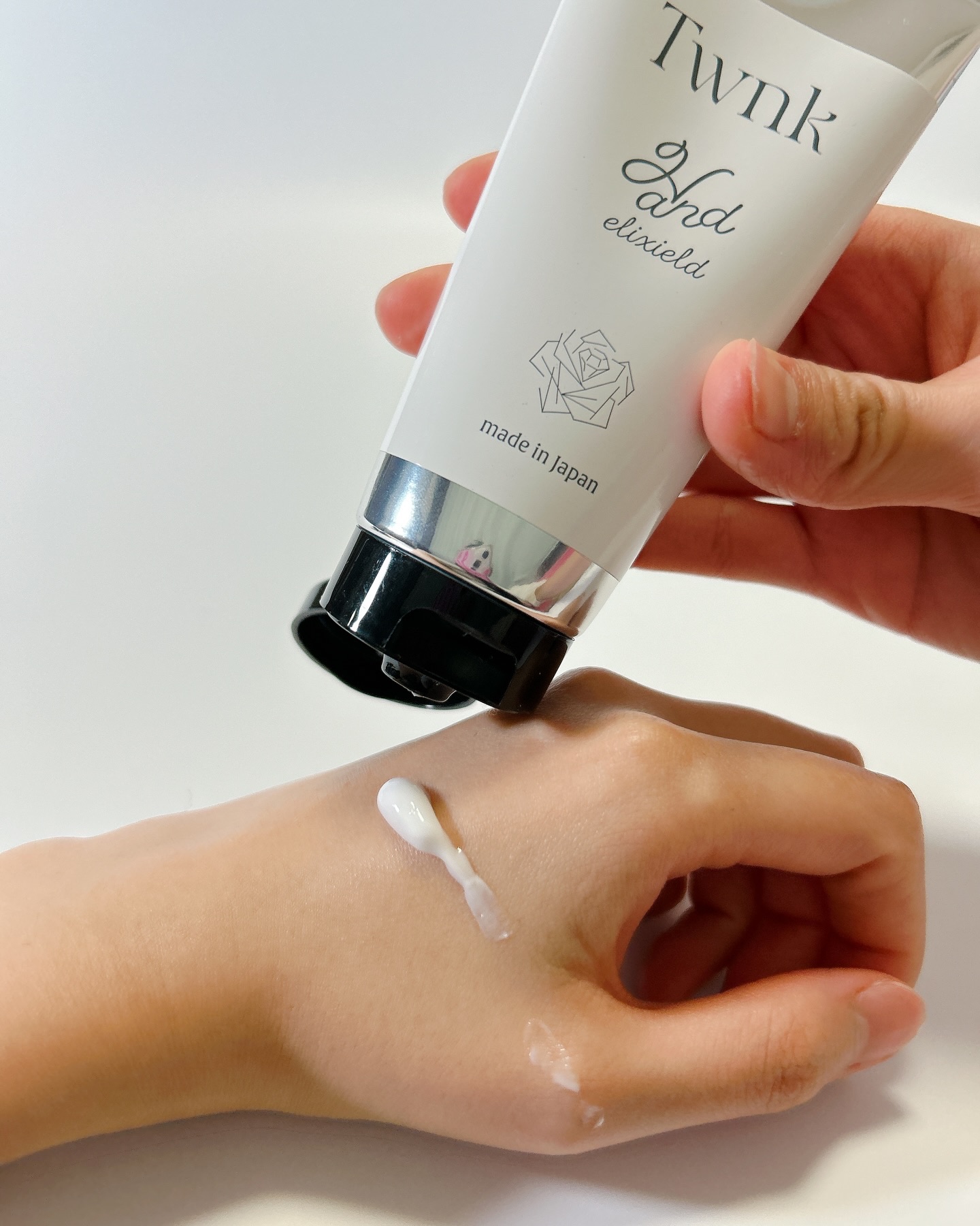 トゥンク ハンドエリクシールド/Twnk/ハンドクリームを使ったクチコミ（3枚目）