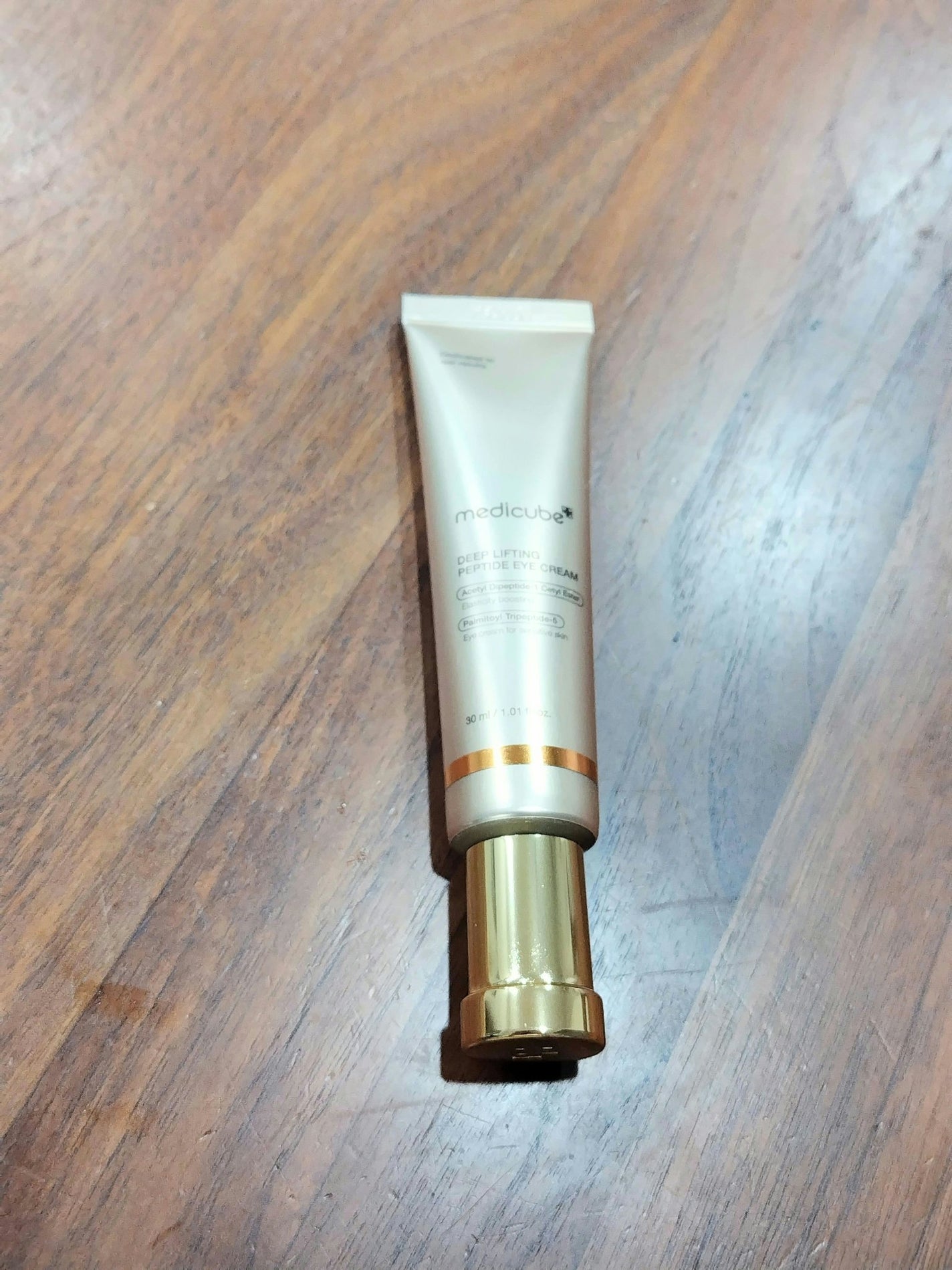 ディープリフティングアイクリーム/MEDICUBE/その他スキンケアを使ったクチコミ(1枚目)