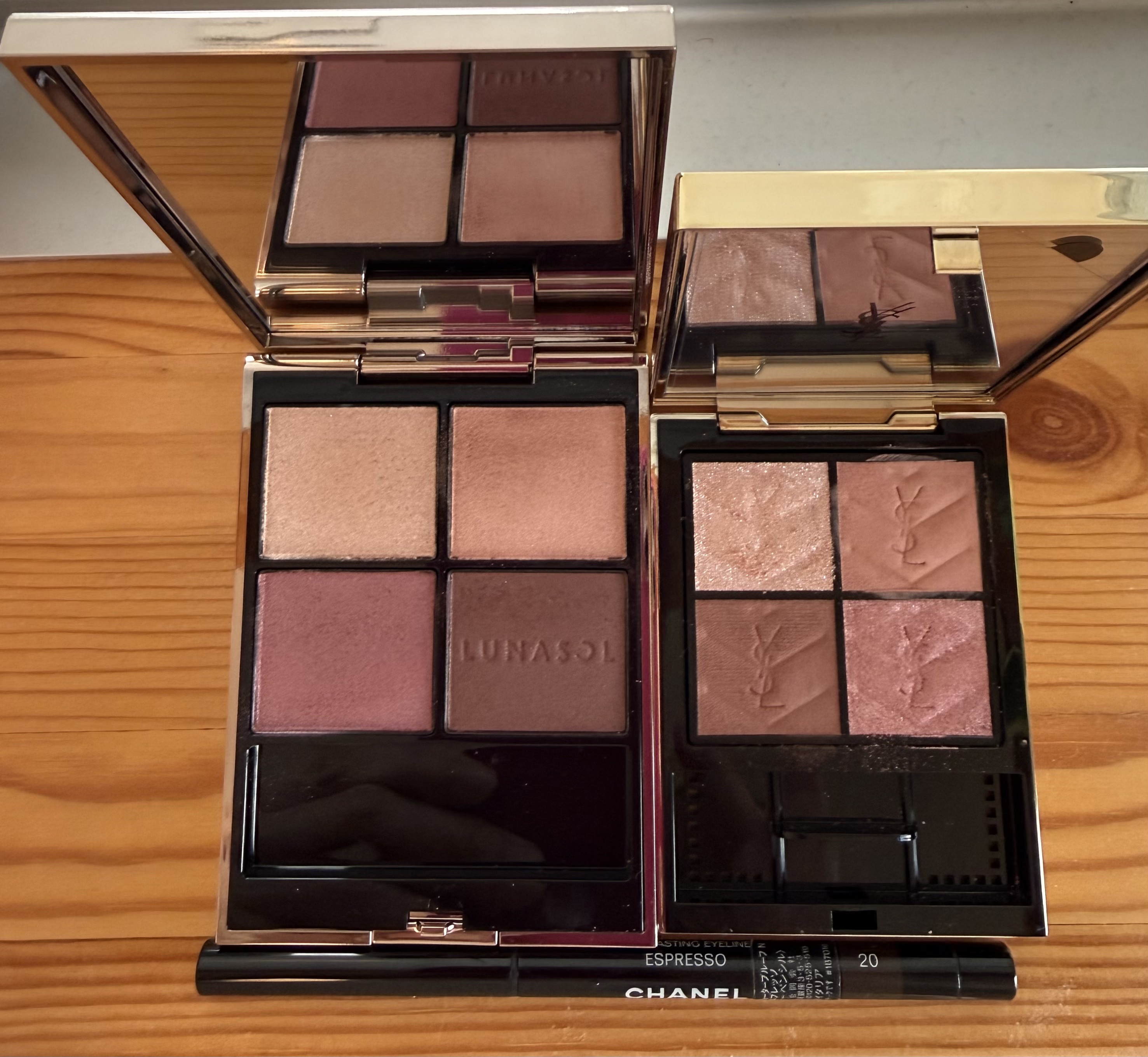 クチュール ミニ クラッチ/YVES SAINT LAURENT BEAUTE/アイシャドウパレットを使ったクチコミ（2枚目）