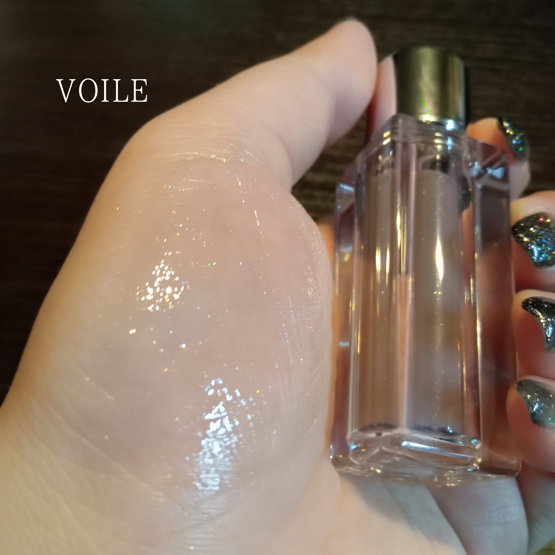 チュールグロス/ENTROPY/リップグロスを使ったクチコミ（3枚目）