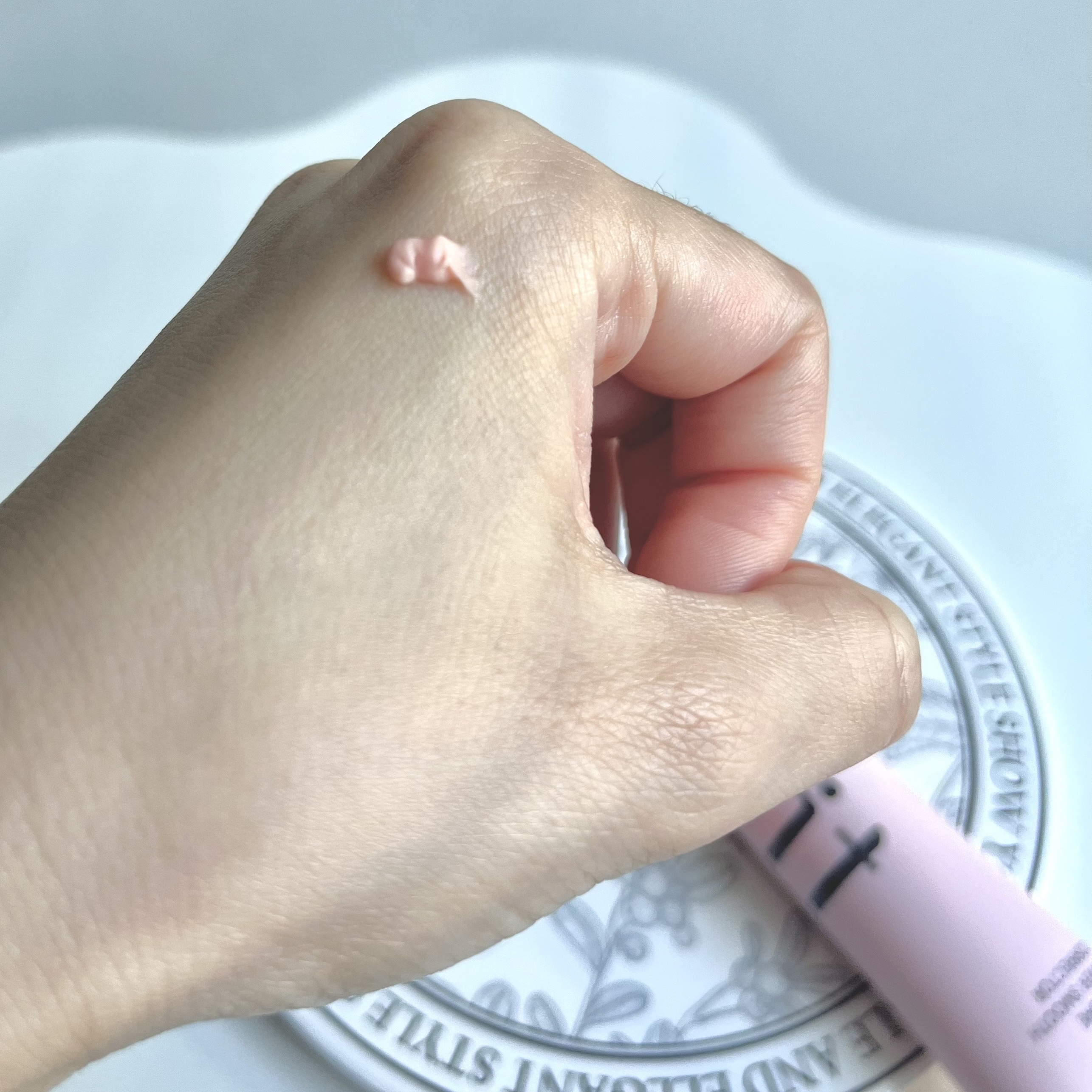 デリケートシルクベールアートプライマー/TFIT/化粧下地を使ったクチコミ（3枚目）