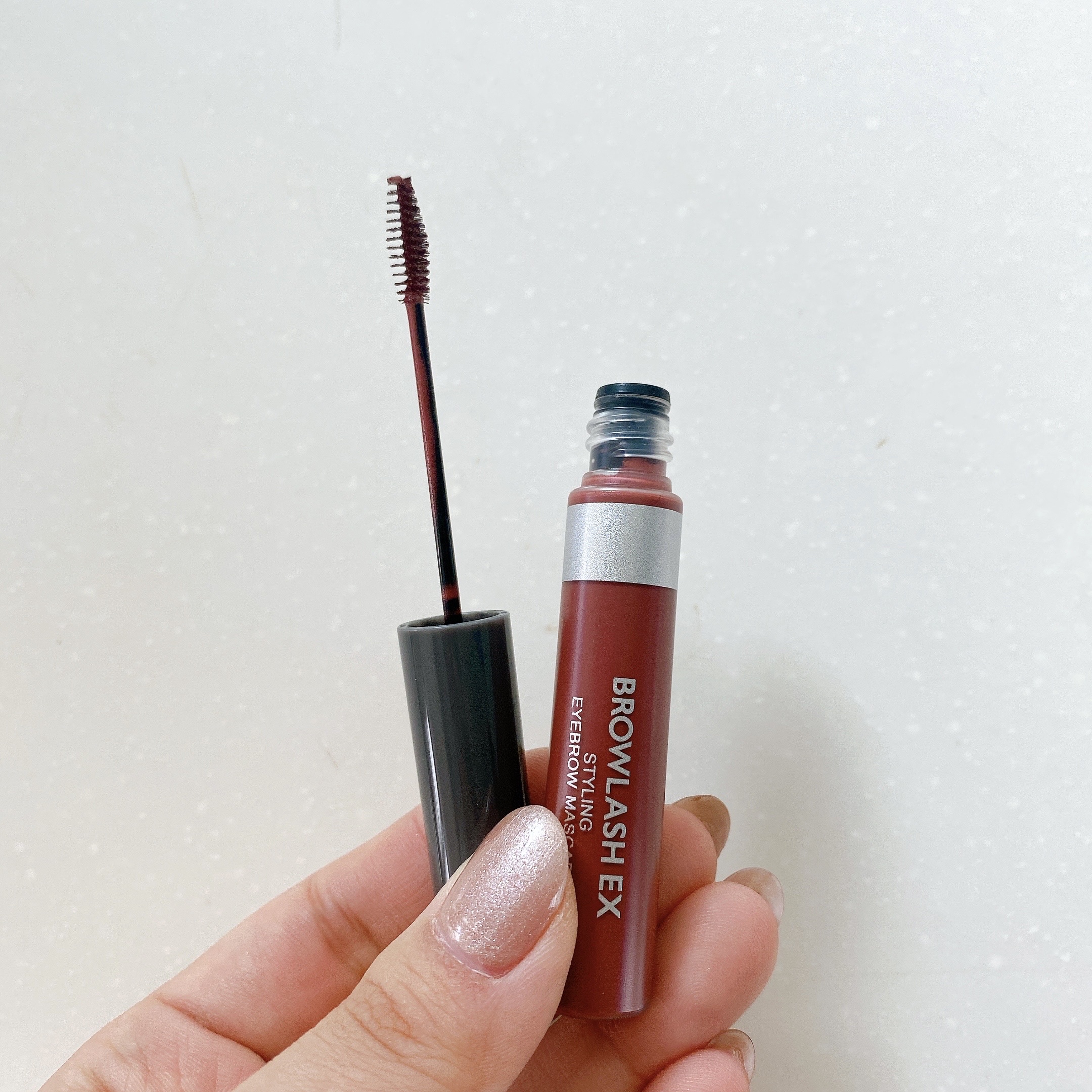 ブロウラッシュEX スタイリングアイブロウマスカラ /ブロウラッシュ/眉マスカラを使ったクチコミ（1枚目）