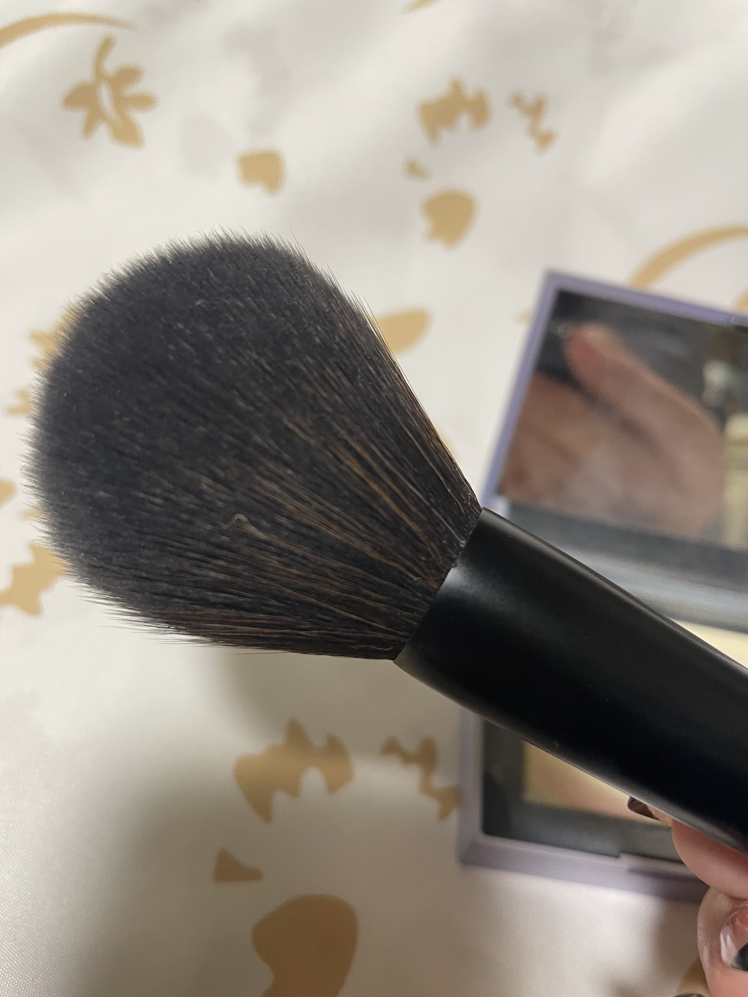 ブロンザー／セッティングパウダーブラシ ＃14/NARS/メイクブラシを使ったクチコミ（2枚目）