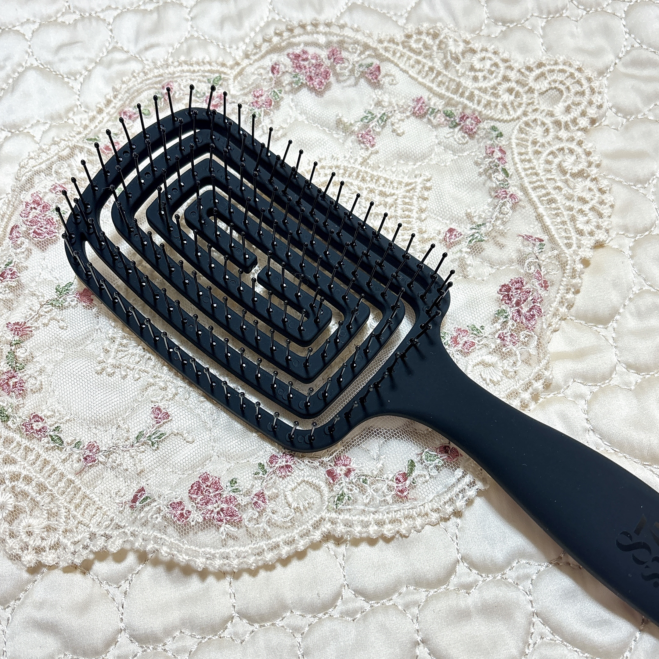 87saku ハナサク 速乾ブラシ/87saku/ヘアブラシを使ったクチコミ（2枚目）