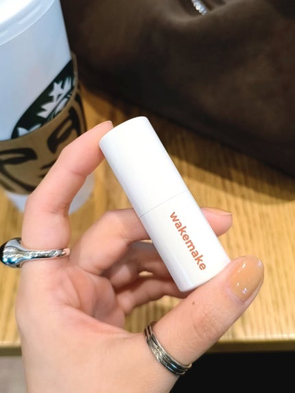 ヘルシーグロウバームスティック/wakemake/口紅を使ったクチコミ(1枚目)