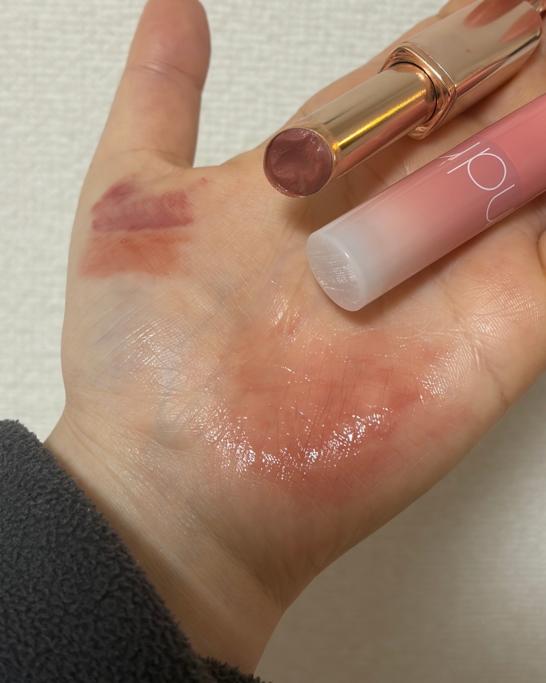 オーセンティック リップ グローイ バーム/athé/口紅を使ったクチコミ（2枚目）