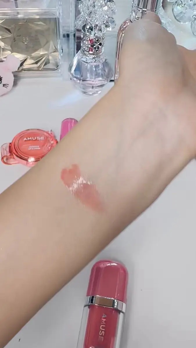 ジェルフィットグロス 03ヌーディーローズグロス/AMUSE/リップグロスを使ったクチコミ（2枚目）