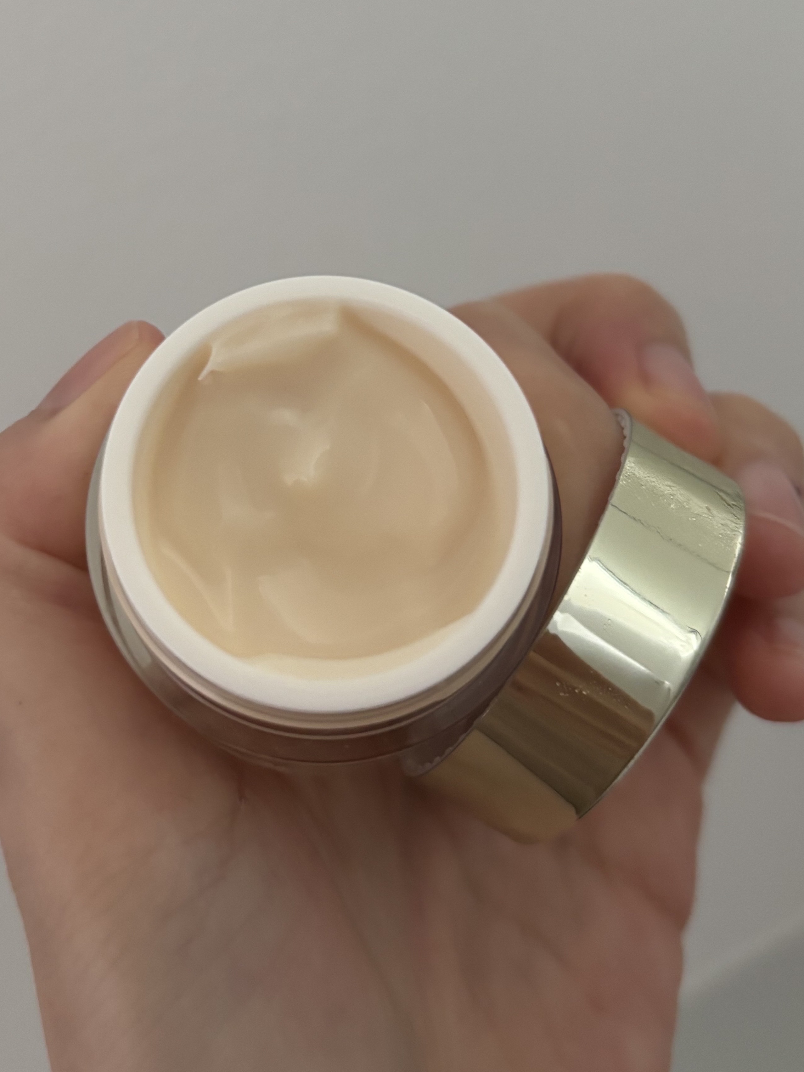 アベイユ ロイヤル トリートメント クリーム/GUERLAIN/フェイスクリームを使ったクチコミ（3枚目）