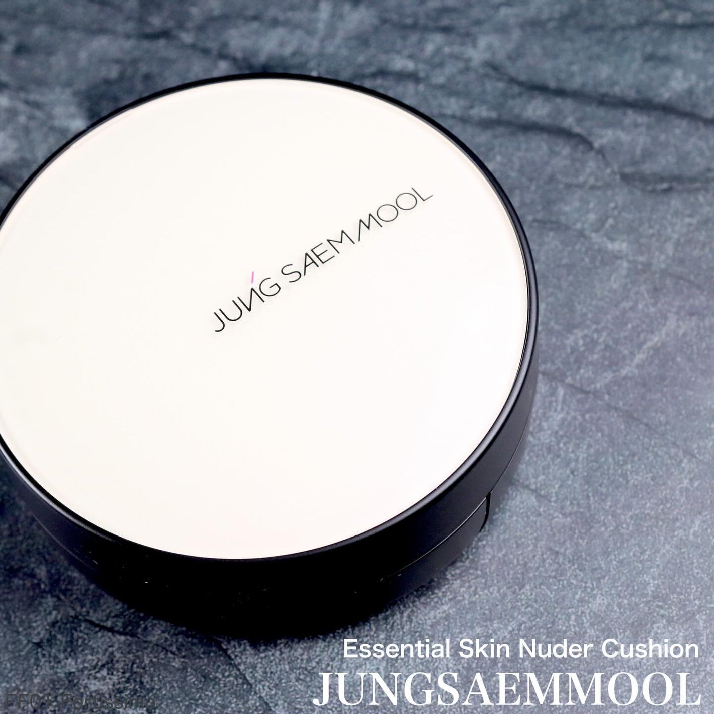 エッセンシャル スキン ヌーダー クッション/JUNG SAEM MOOL/クッションファンデーションを使ったクチコミ(3枚目)