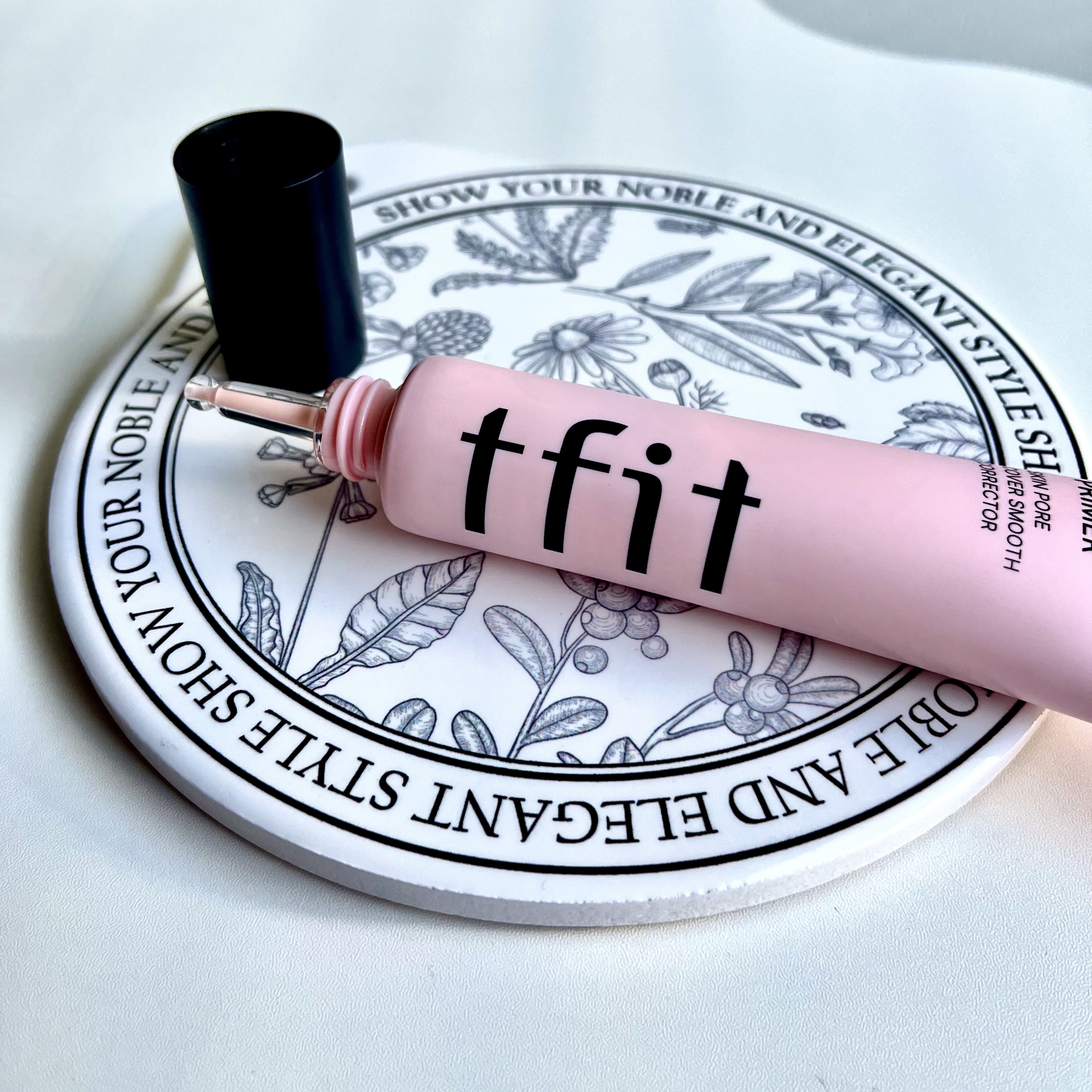 デリケートシルクベールアートプライマー/TFIT/化粧下地を使ったクチコミ（1枚目）