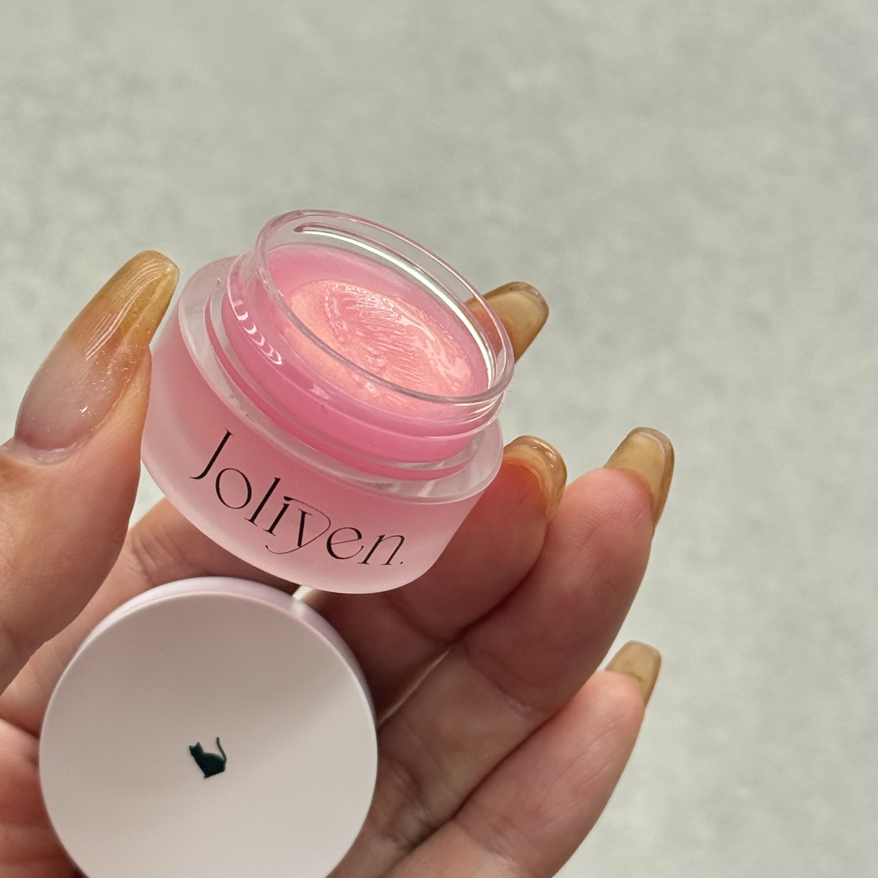 バランシングリップバーム/Joliyen/リップバームを使ったクチコミ（2枚目）