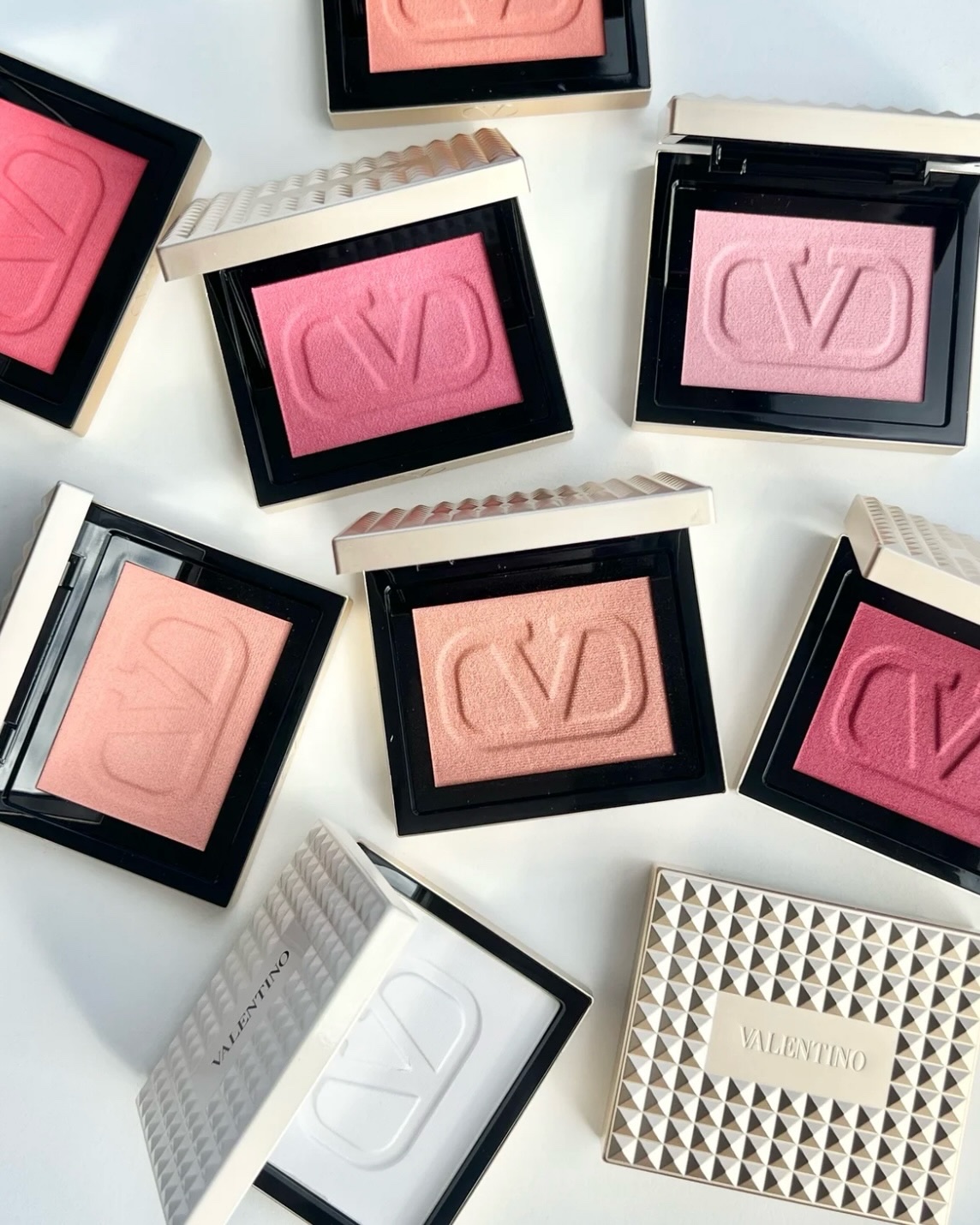 カラー クラッシュ/ヴァレンティノ ビューティ/単色アイシャドウを使ったクチコミ（1枚目）