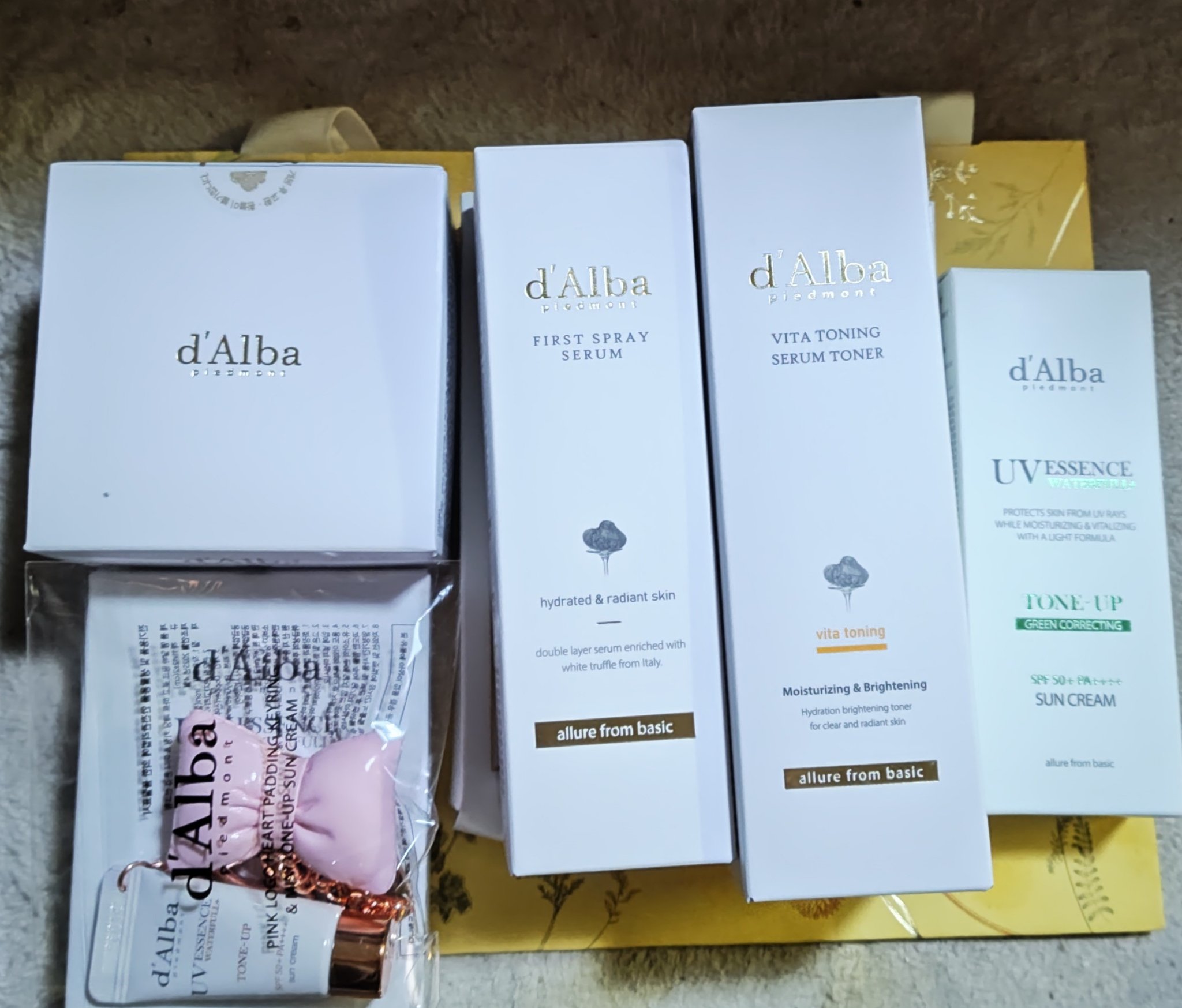 ダルバ ホワイトトリュフファーストスプレーセラム/ダルバ/ミスト状化粧水を使ったクチコミ（1枚目）