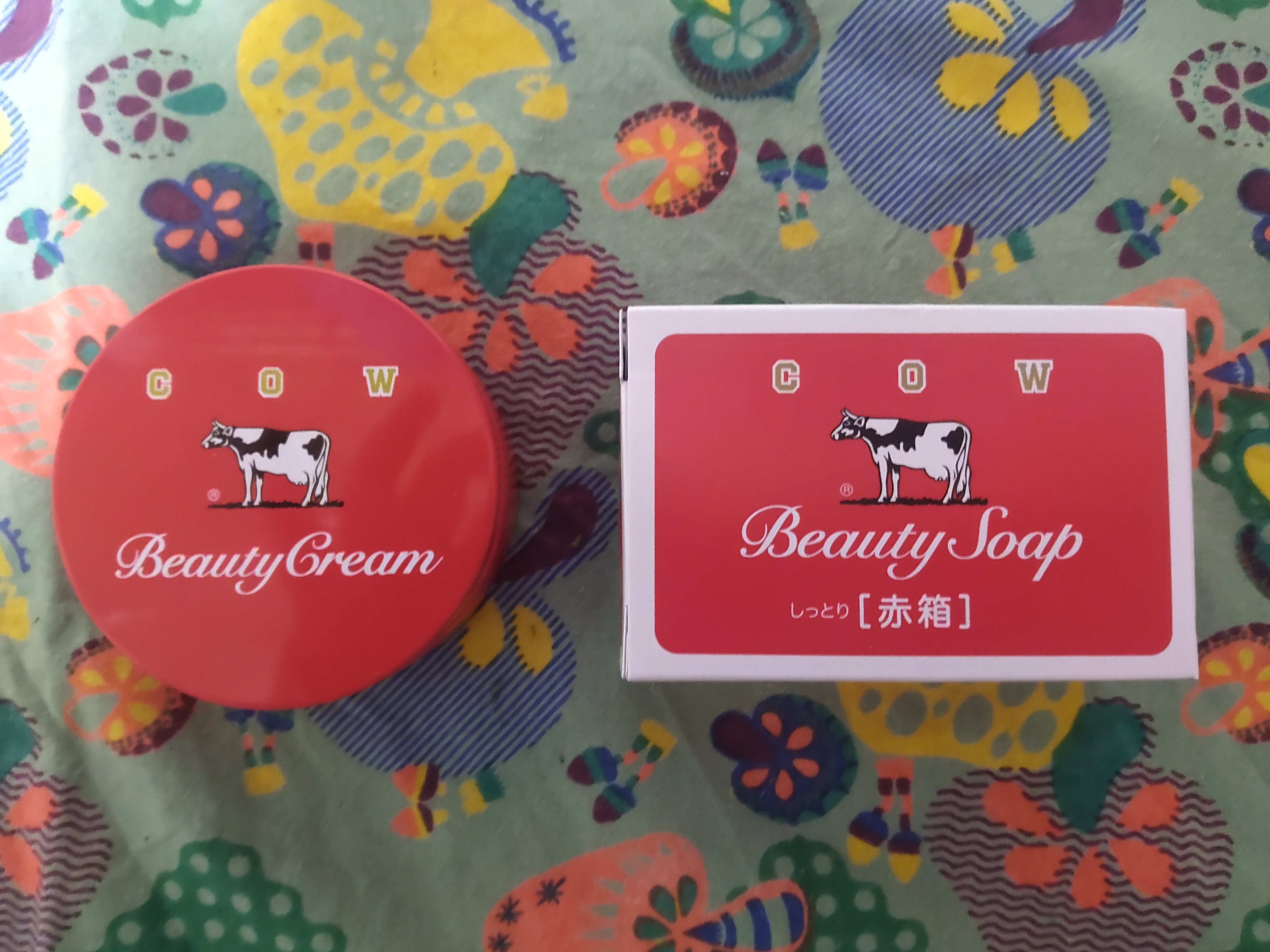 ニベア スキンミルク さっぱり やさしいフローラルの香り/ニベア/ボディミルクを使ったクチコミ（2枚目）