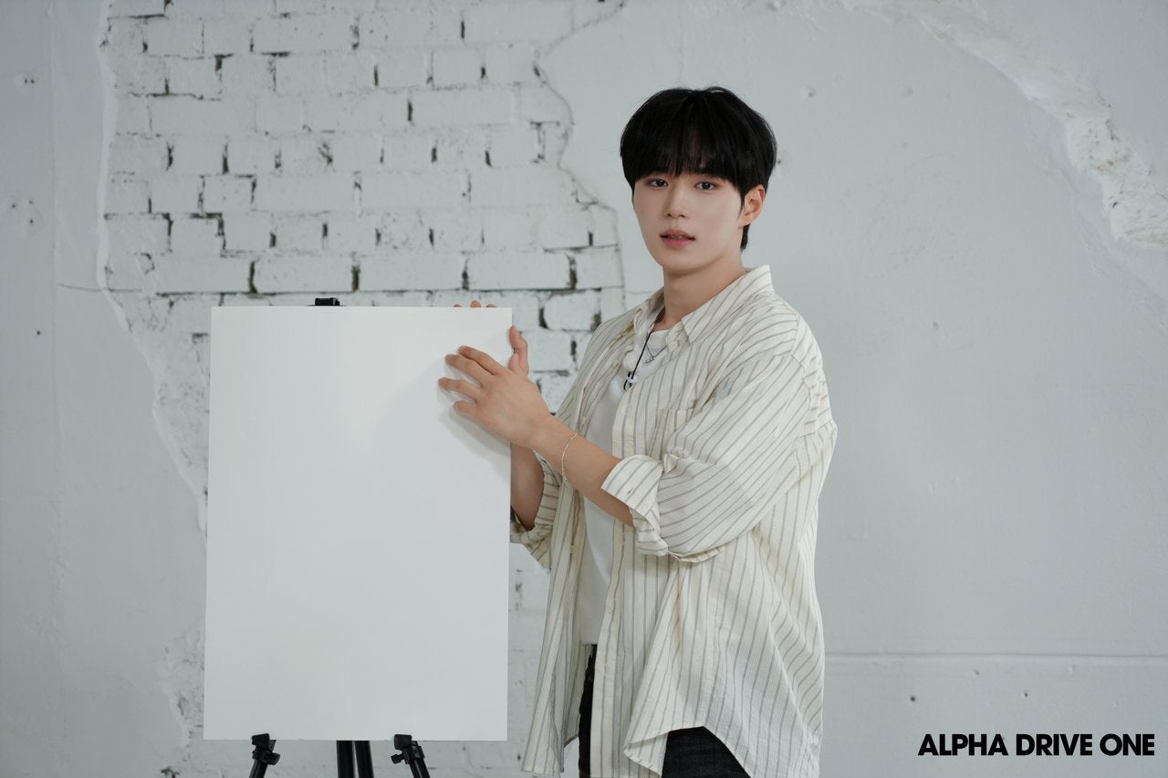 ALPHA DRIVE ONE on LIPS 「'ONEDREAMFOREVER'EP.1-2BehindPh..」(3枚目)