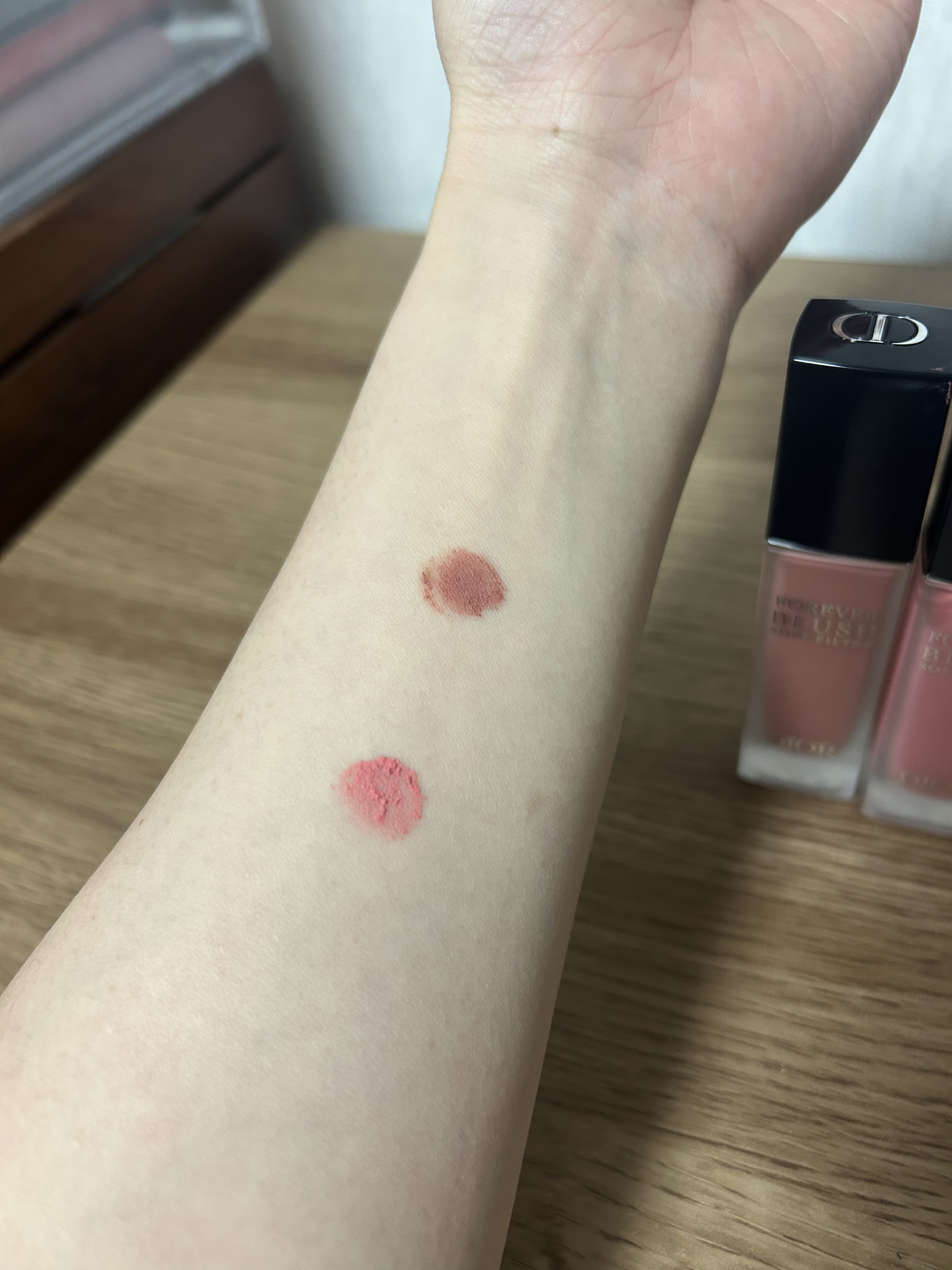 ディオールスキン フォーエヴァー ブラッシュ ソフト フィルター/Dior/チークを使ったクチコミ（3枚目）