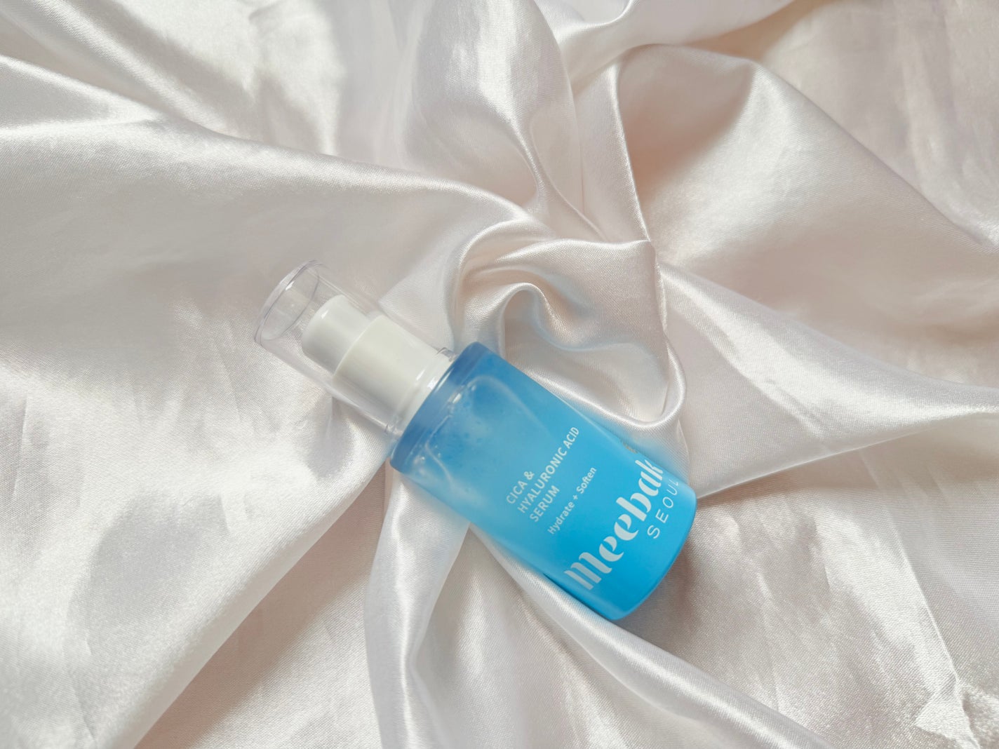 MISAKI on LIPS 「✔︎MeebakCICA・HAセラム手に出した瞬間にヒアルロ..」(1枚目)