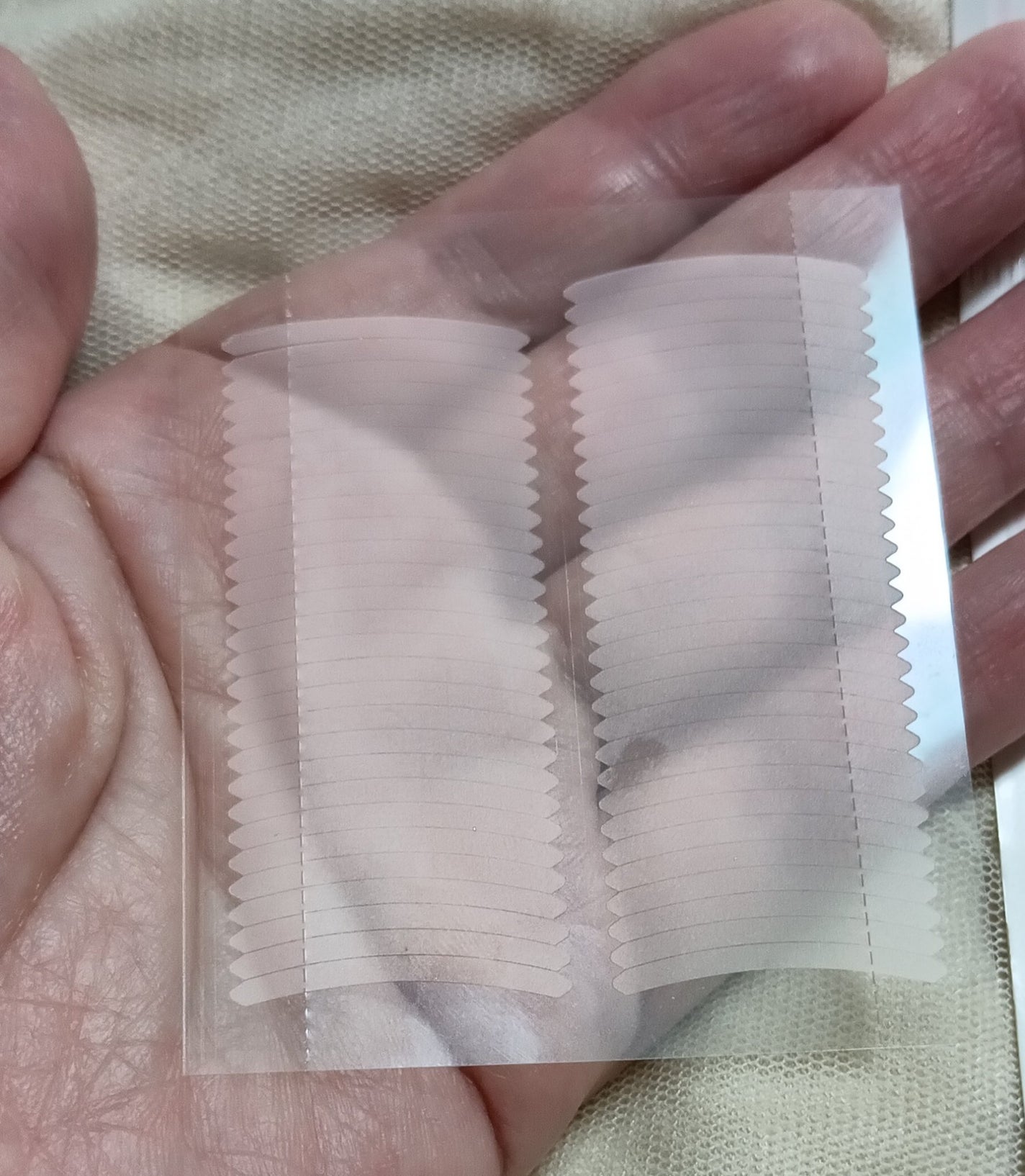 のびるアイテープ/セリア/二重まぶた用アイテムを使ったクチコミ(3枚目)