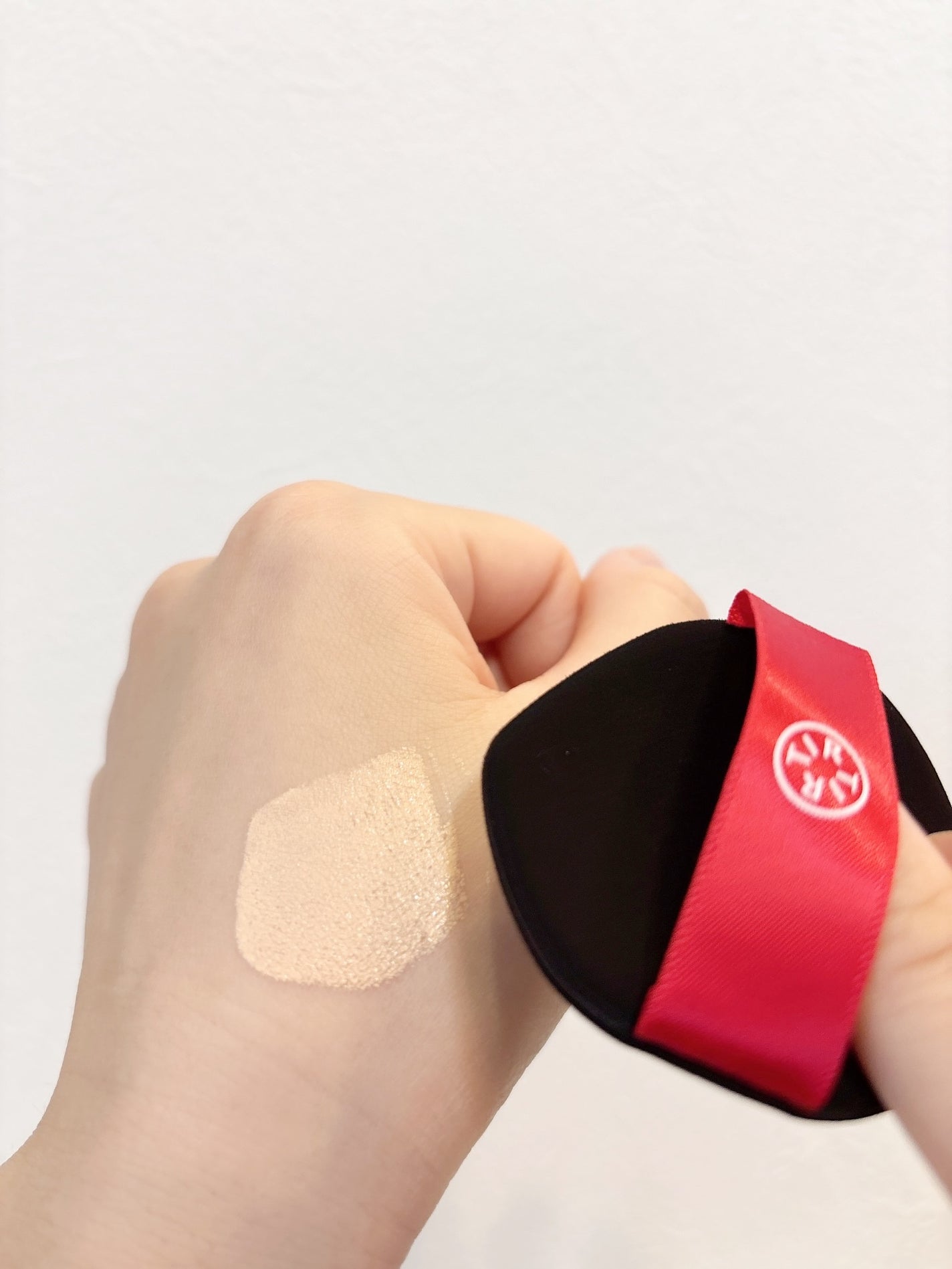 マスク フィット レッド クッション/TIRTIR(ティルティル)/クッションファンデーションを使ったクチコミ(5枚目)