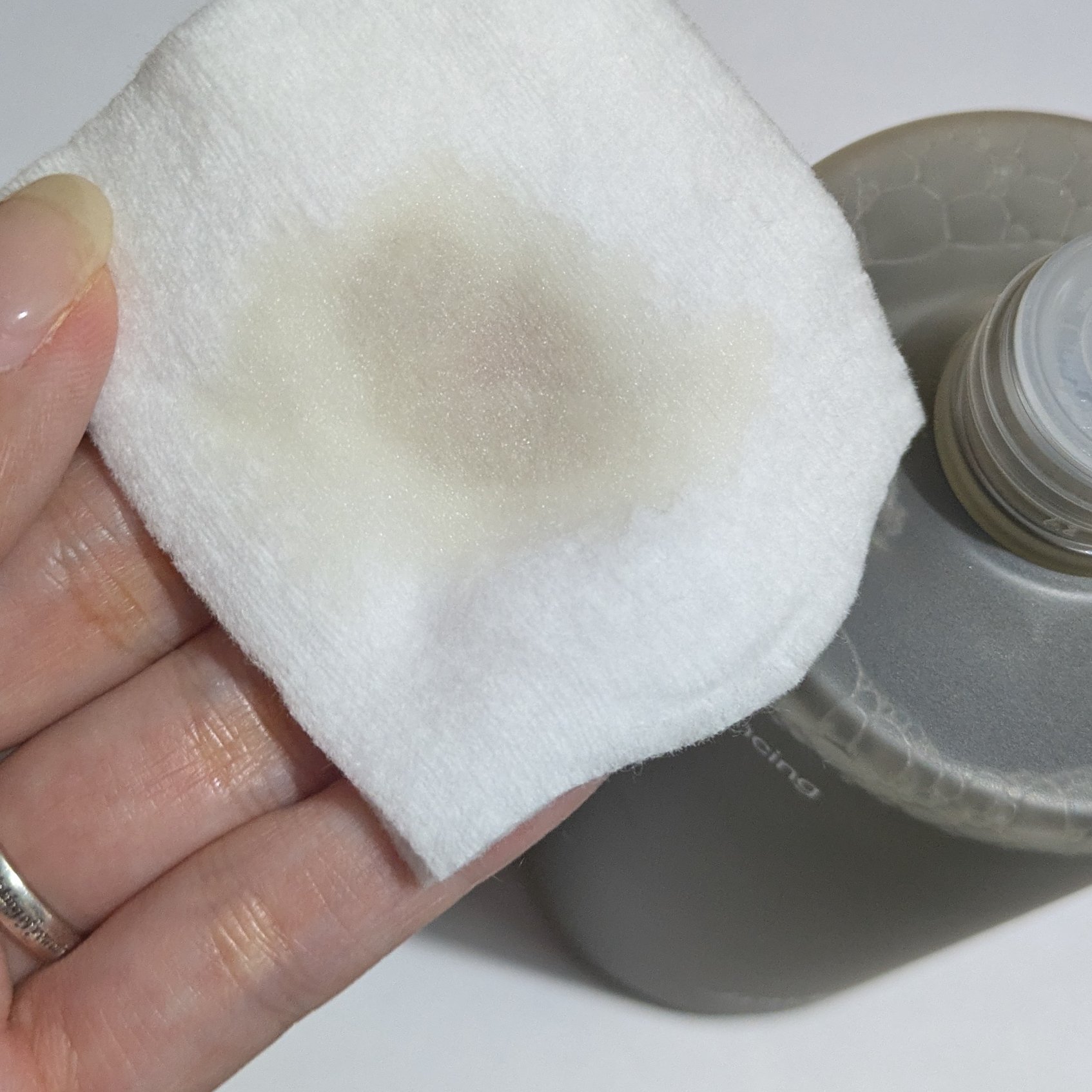 ファーストバランシングトナー/Lowlize/化粧水を使ったクチコミ（3枚目）