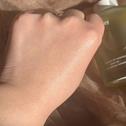 ボディオイル; モロッカンガーデナー/Huxley/ボディオイルを使ったクチコミ(3枚目)