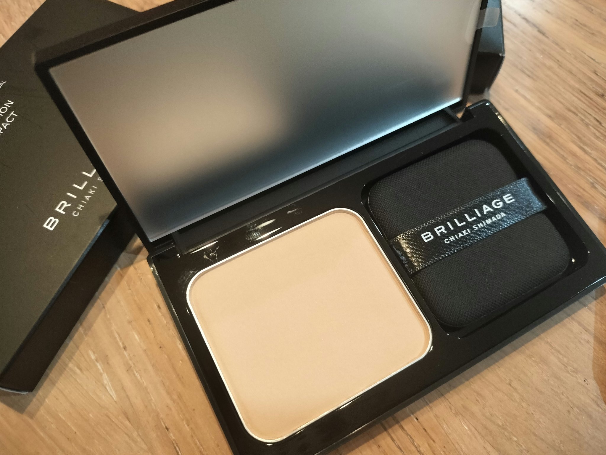 パウダリーファンデーション レジェンダリー グロウ/ブリリアージュ/パウダーファンデーションを使ったクチコミ（1枚目）