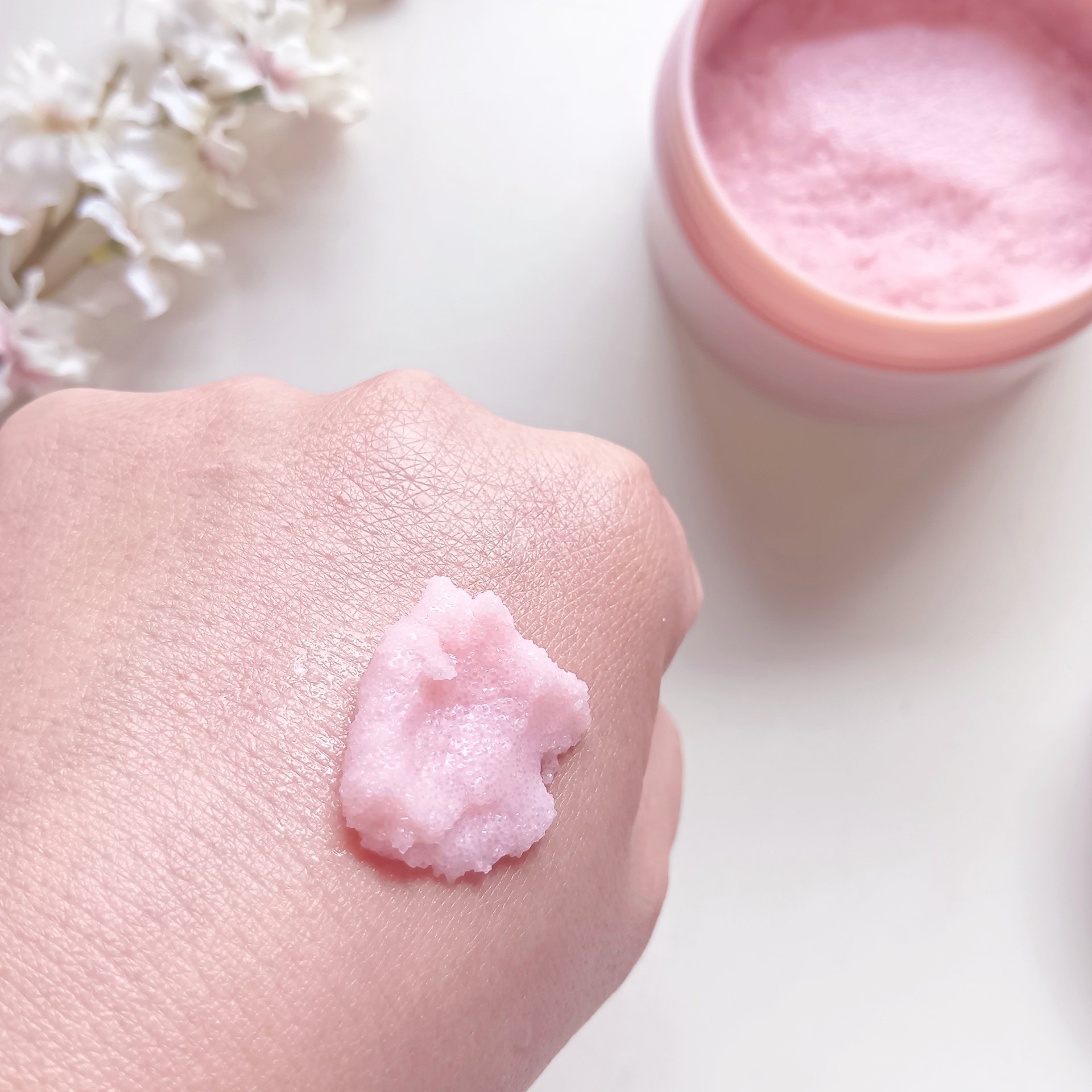 Q+Me スウィート ボム タラソ スクラブ/AGARISM/バストケア・ヒップケアを使ったクチコミ（3枚目）