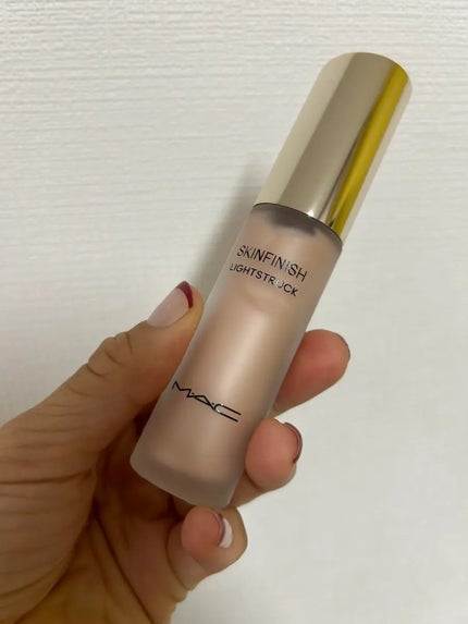 スキンフィニッシュ ライトストラック リキッド ハイライター/M・A・C/リキッドハイライトを使ったクチコミ(1枚目)